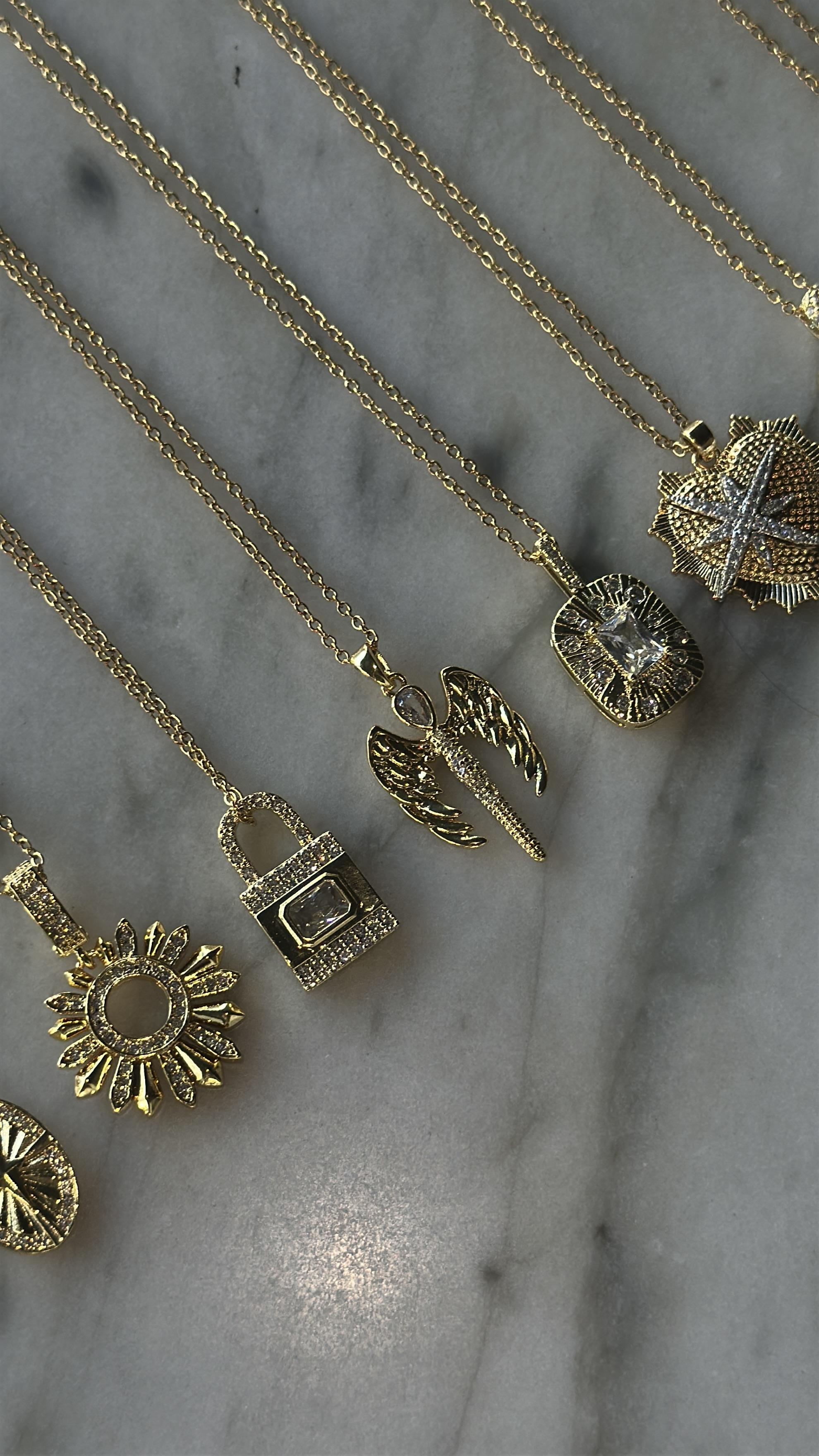 Maris Necklace