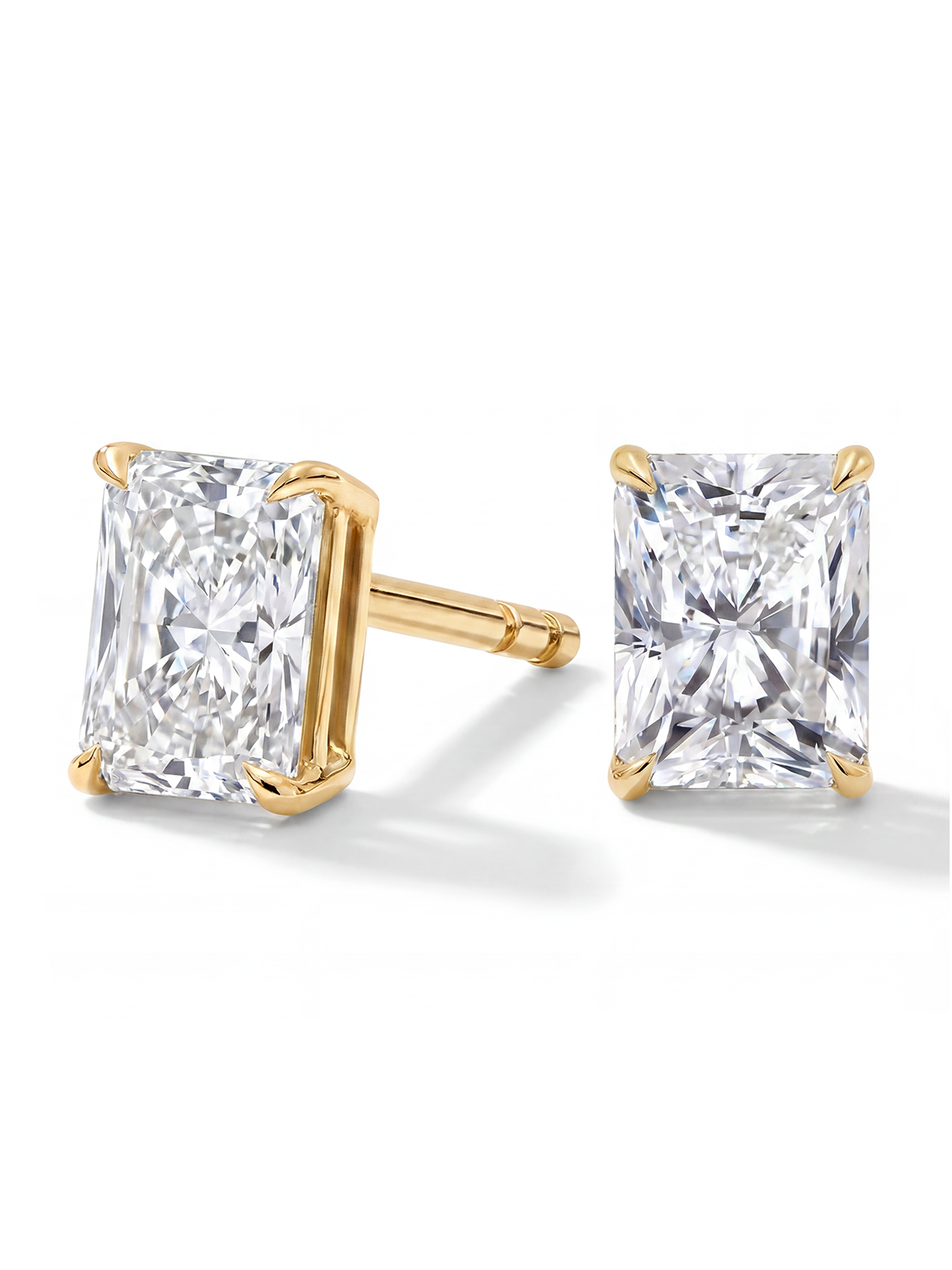 Radiant Kesim Tektaş Küpe