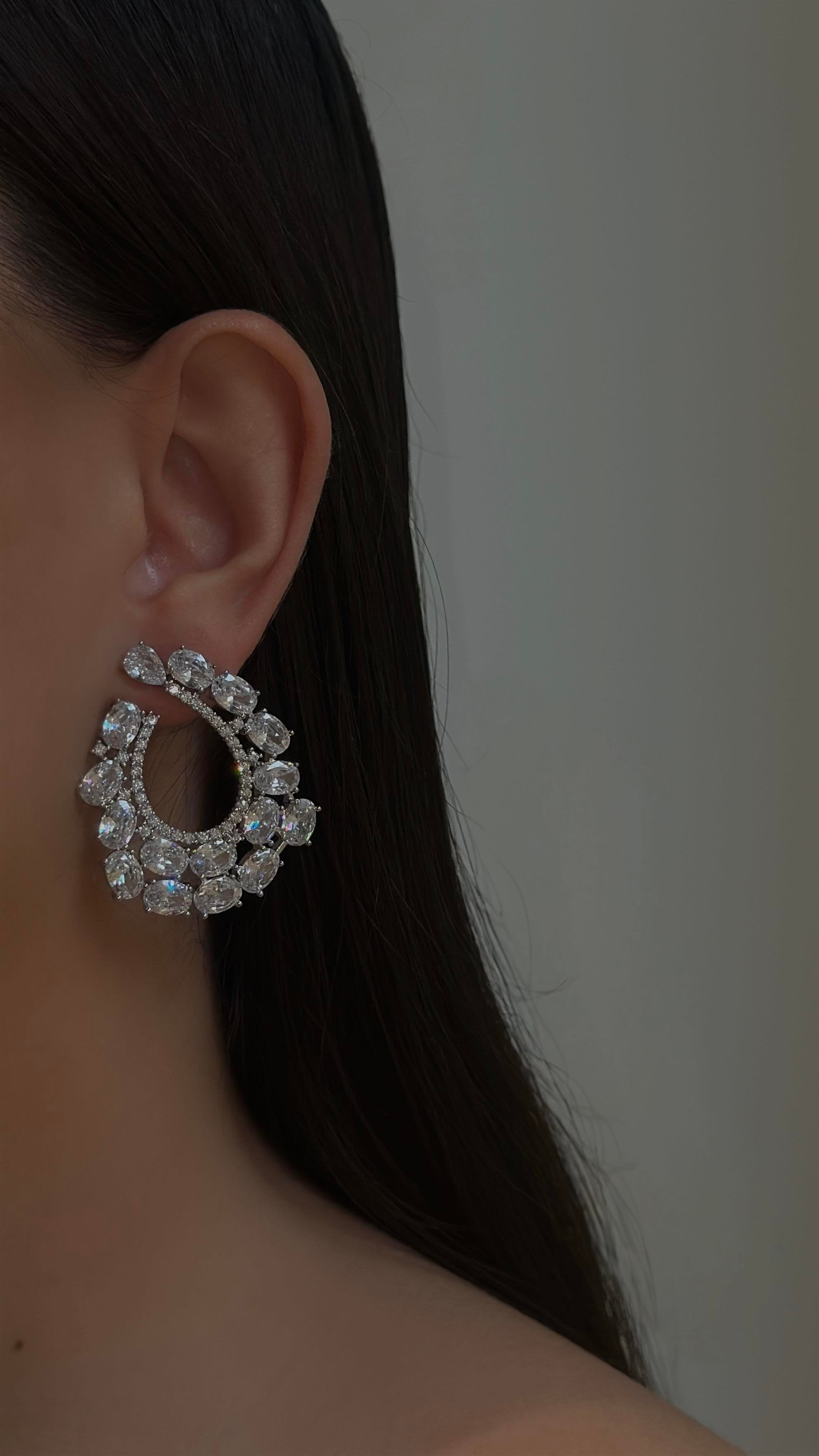 Ravelle Earring