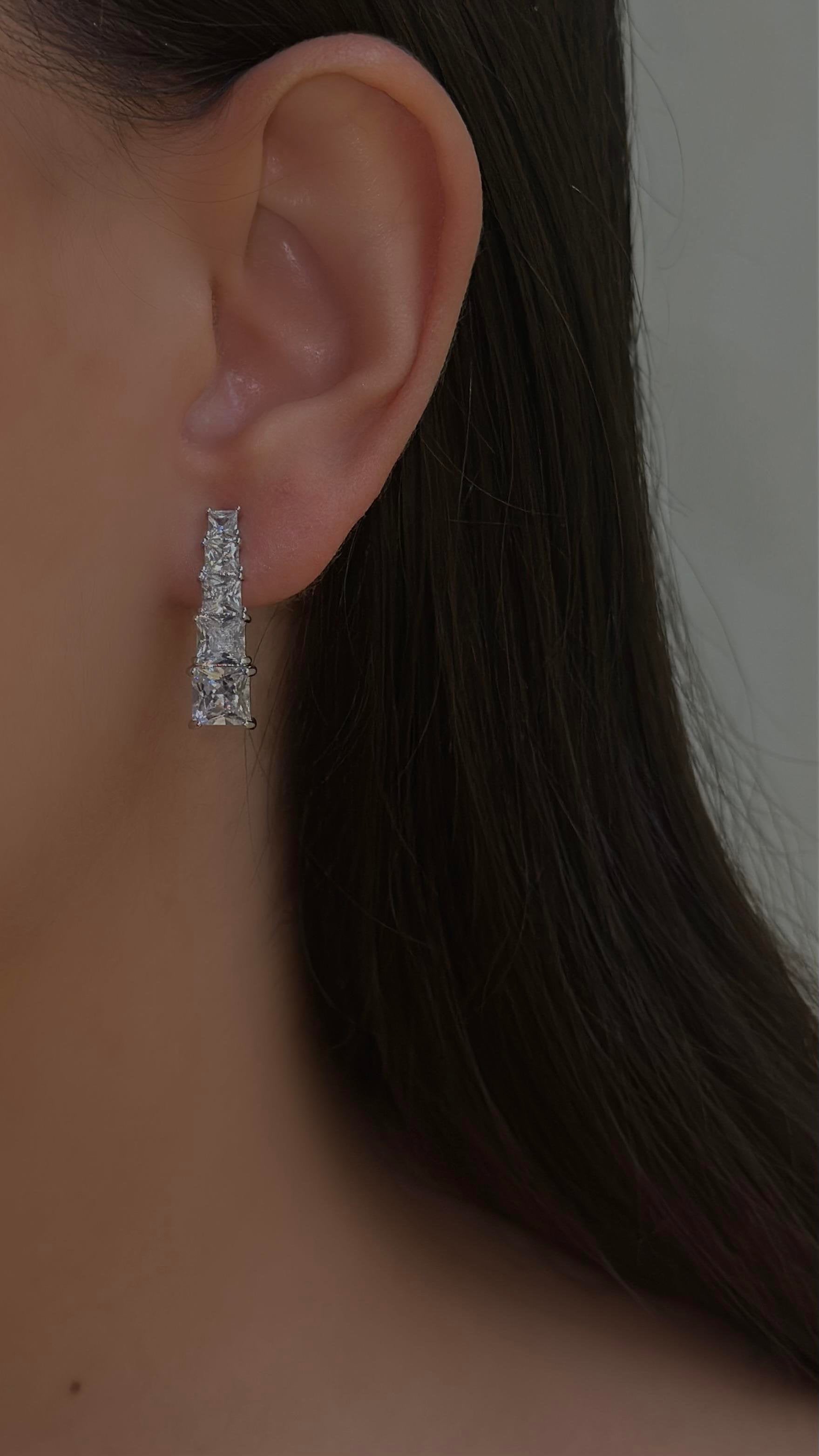 Novella Earring