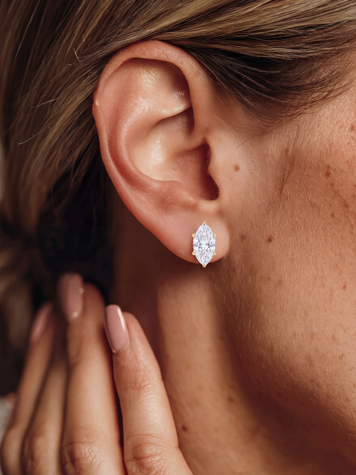 Markiz Kesim Tektaş Küpe