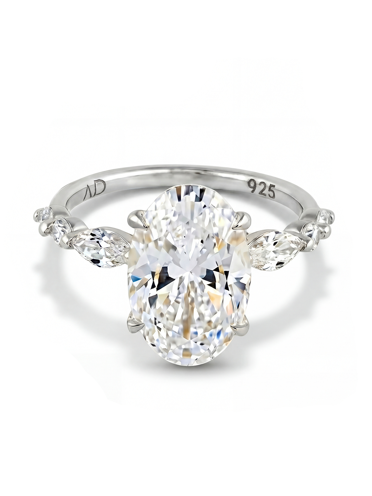 3.2CT | Oval Kesim Kolu Markiz Taşlı Yüzük