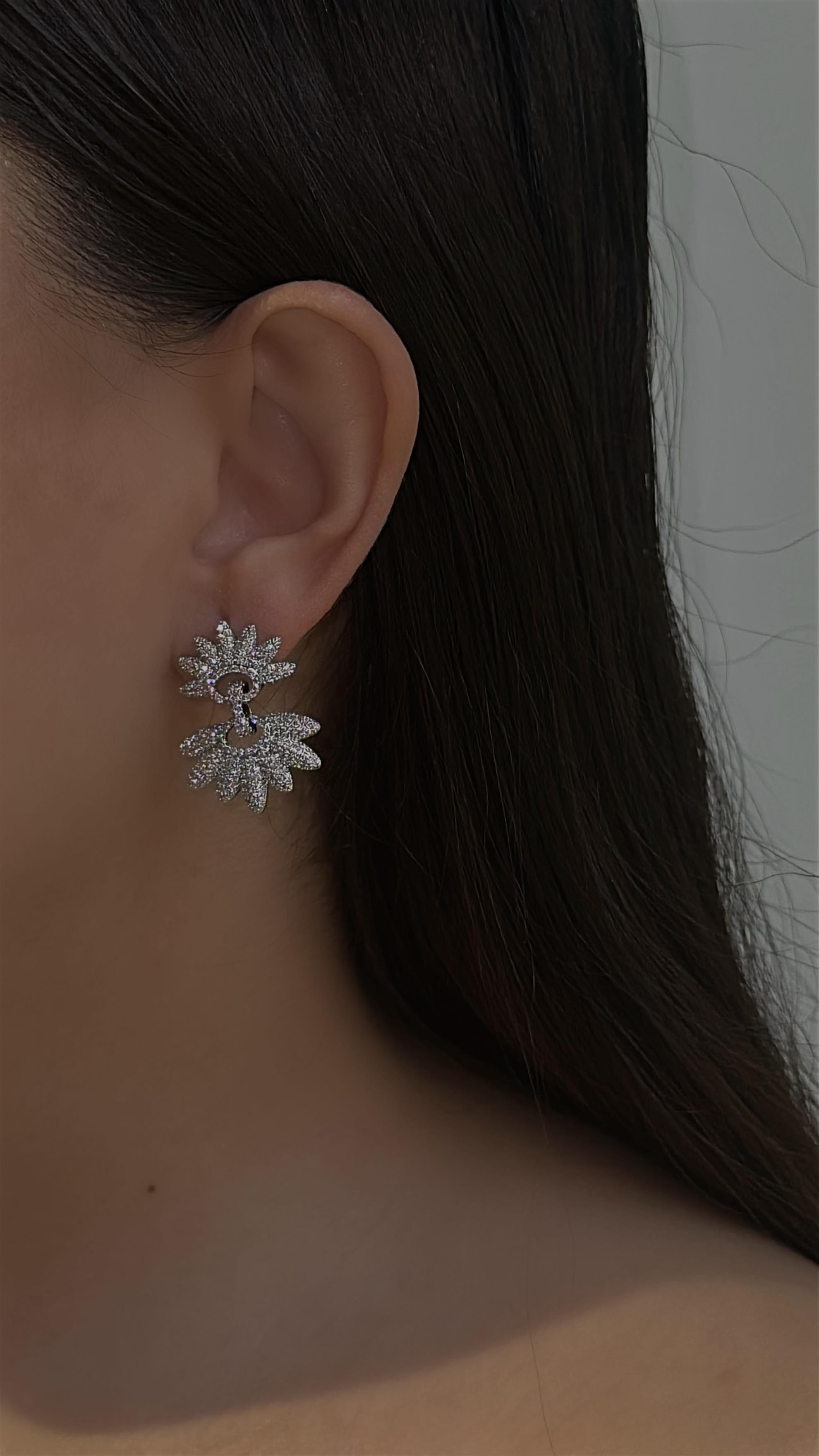Niva Earring