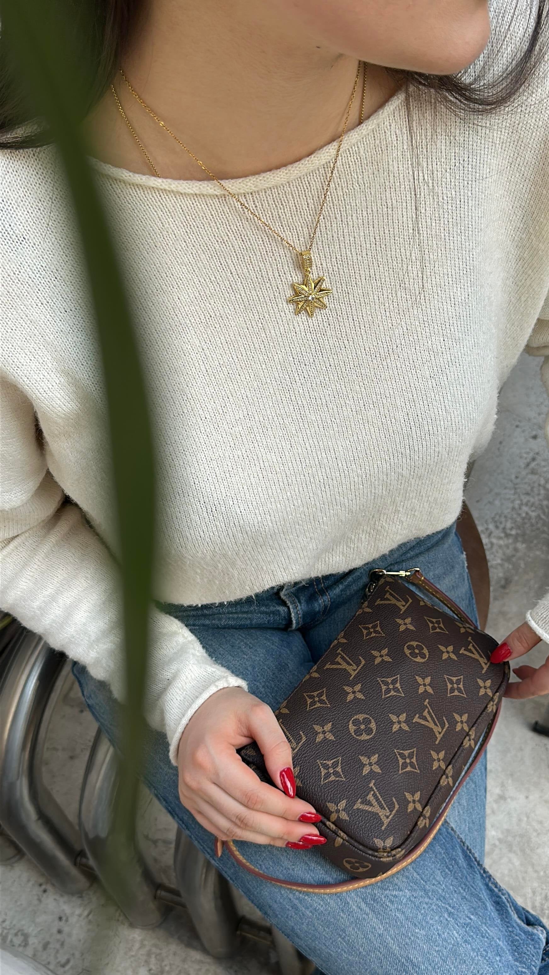 Elora Necklace