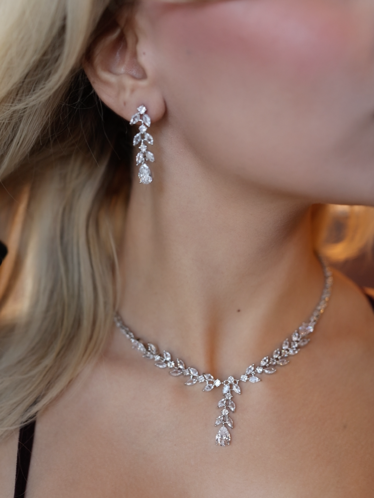 Ava Necklace and Earring Set