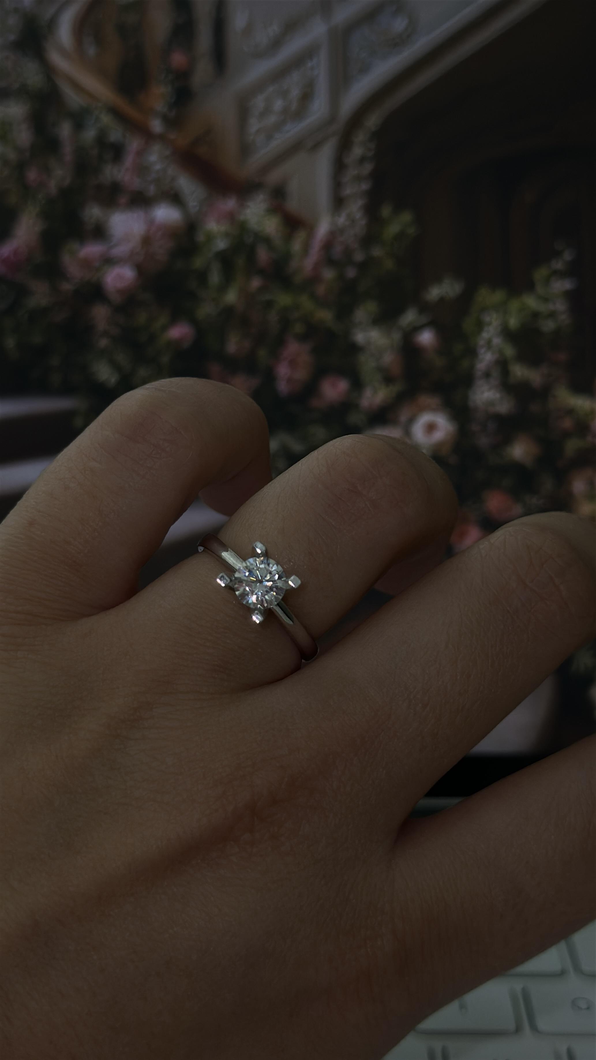 6MM 0.90CT Solitaire Ring