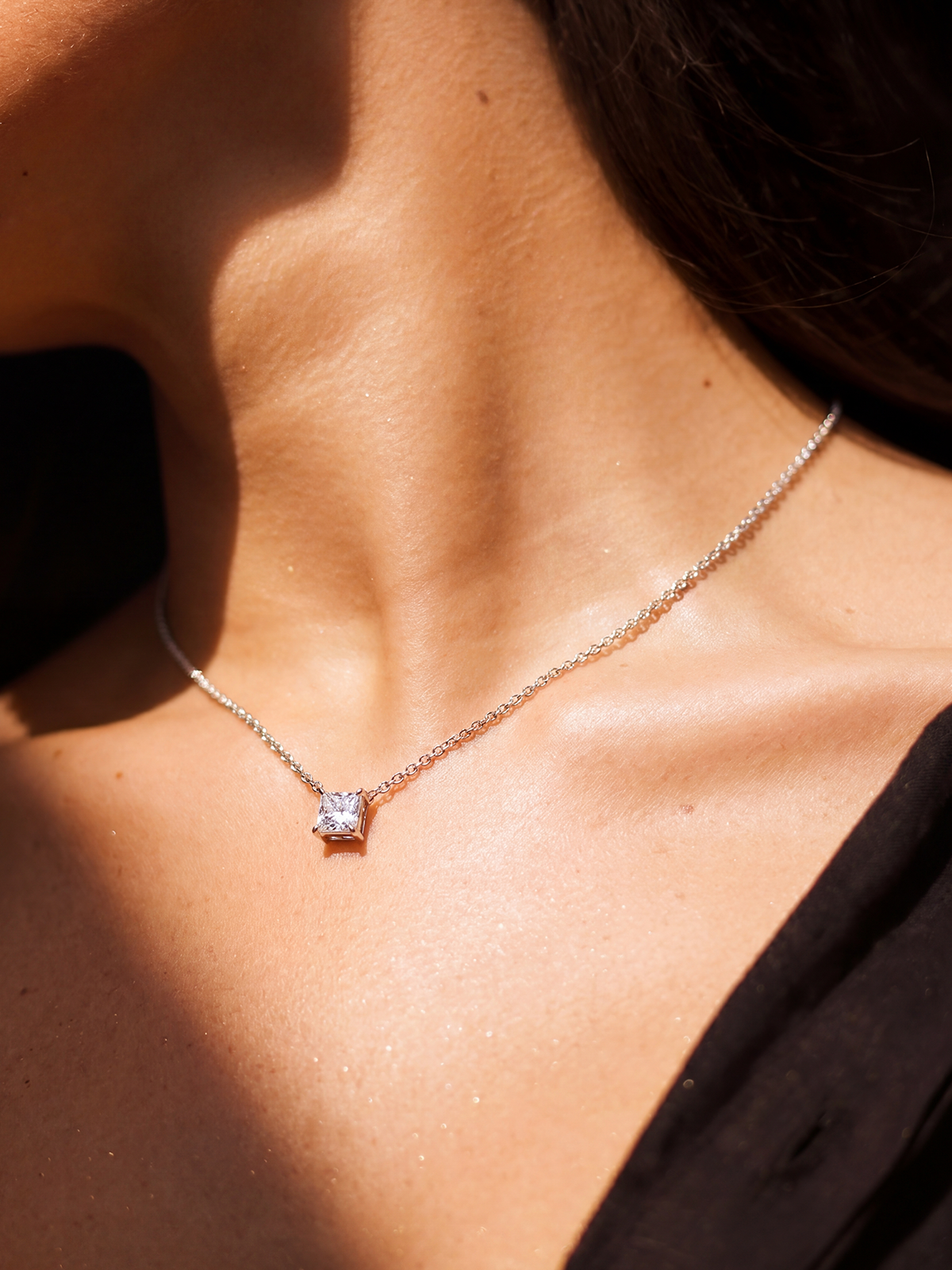 Prenses Kesim Tektaş Kolye