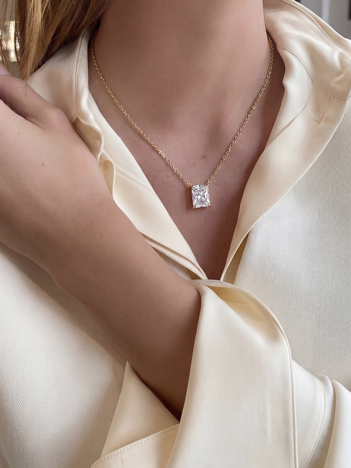 Radiant Kesim Tektaş Kolye