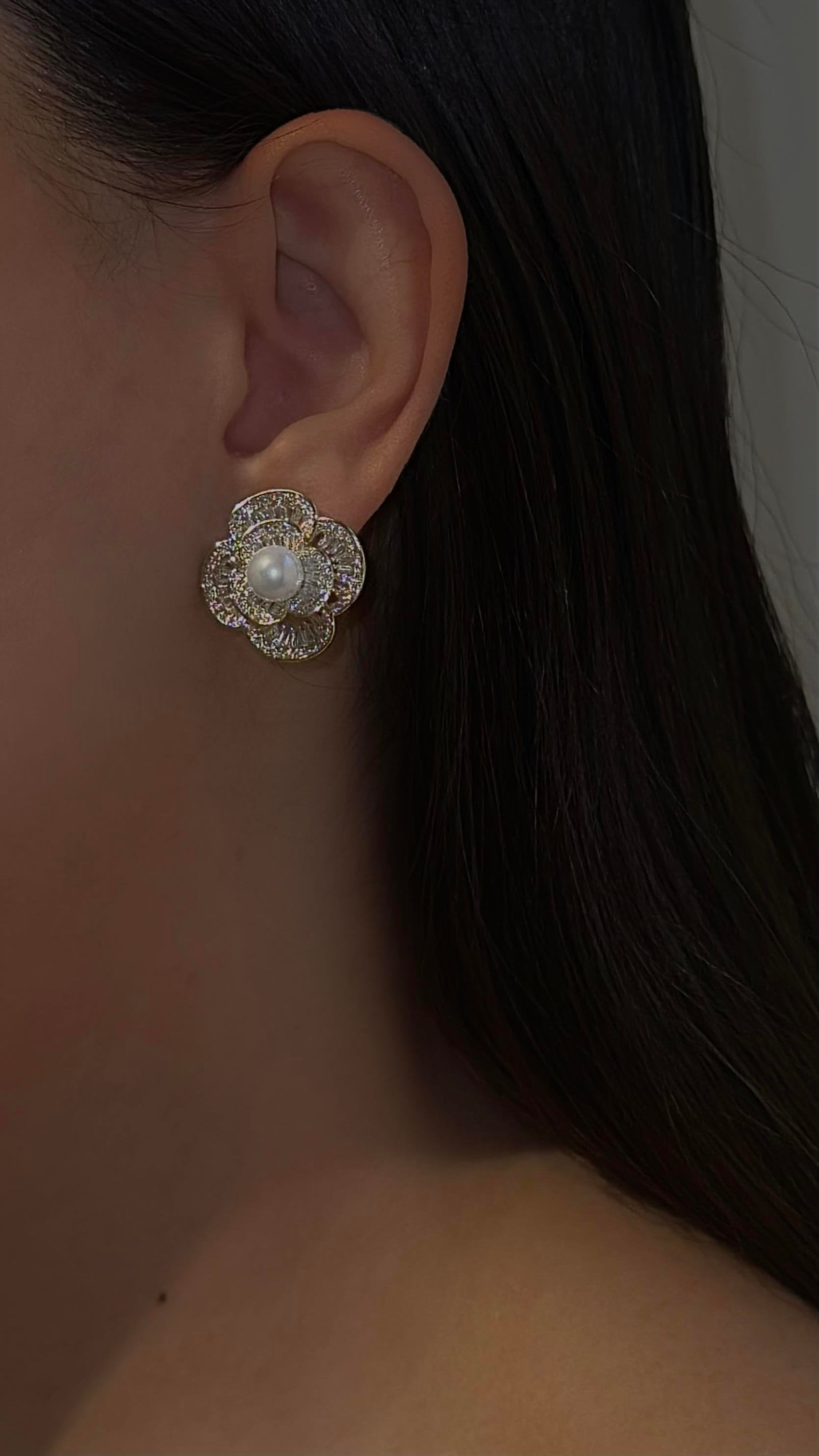 Zelora Earring