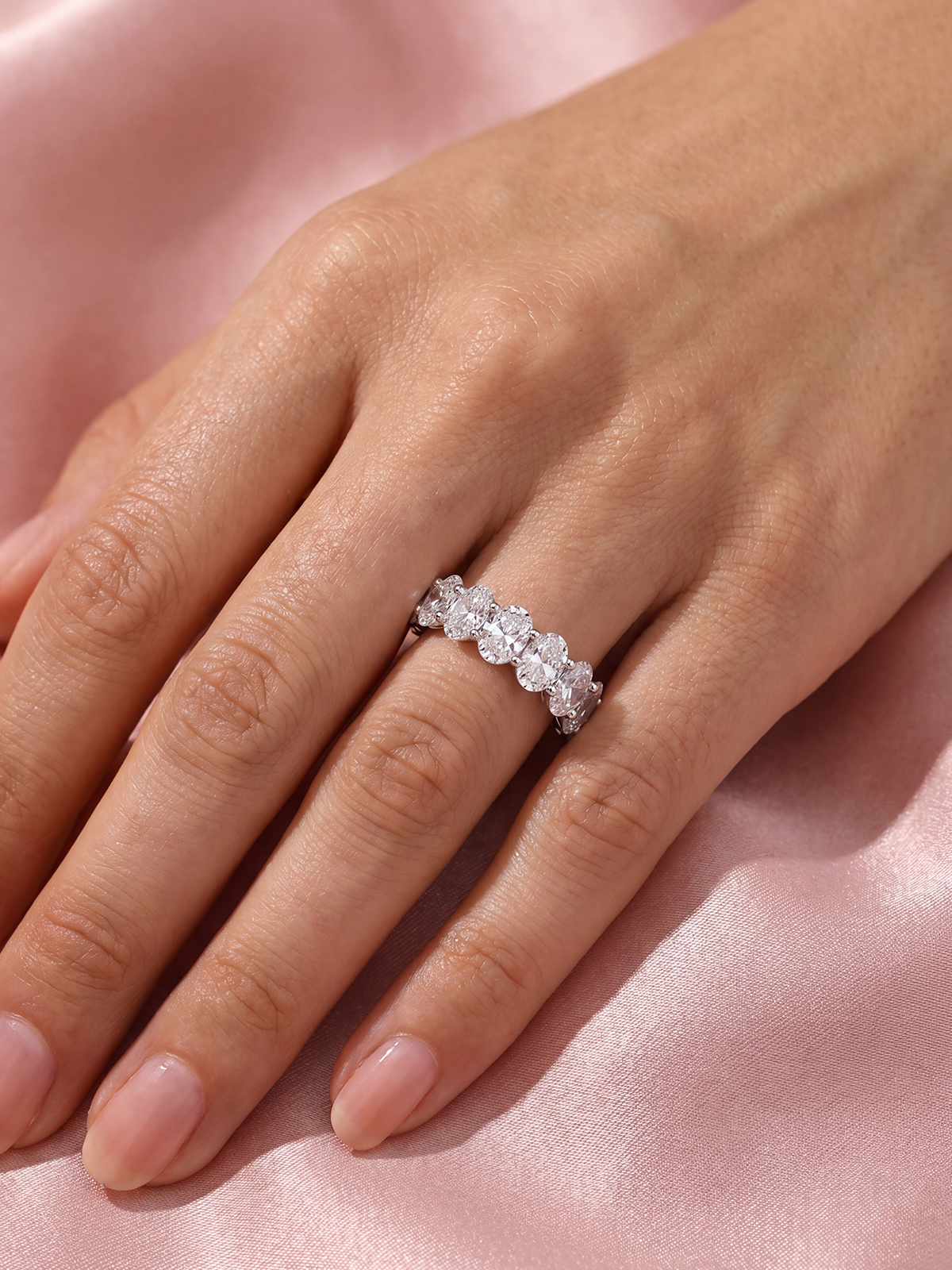 2.10CT Oval Kesim Yarımtur Yüzük