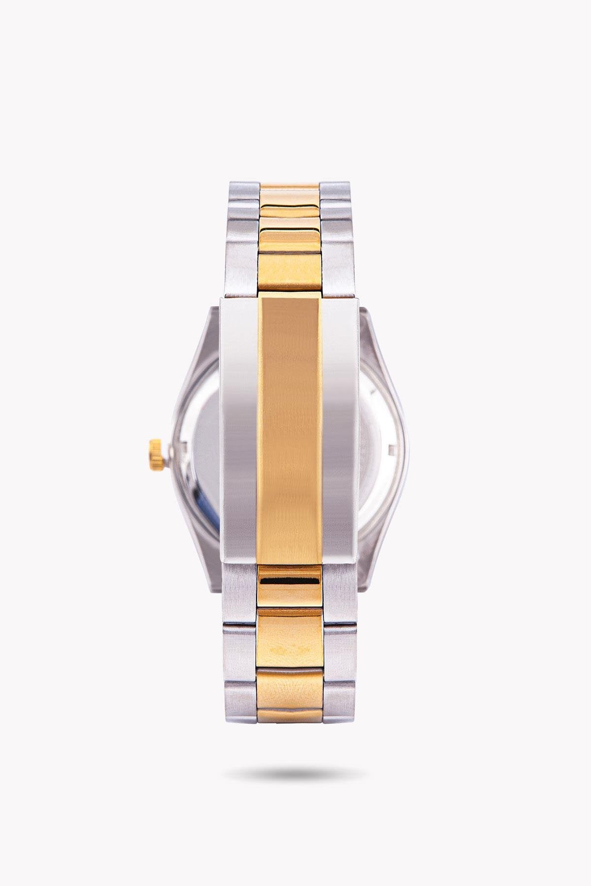 James Saat  Atelier Duygu.