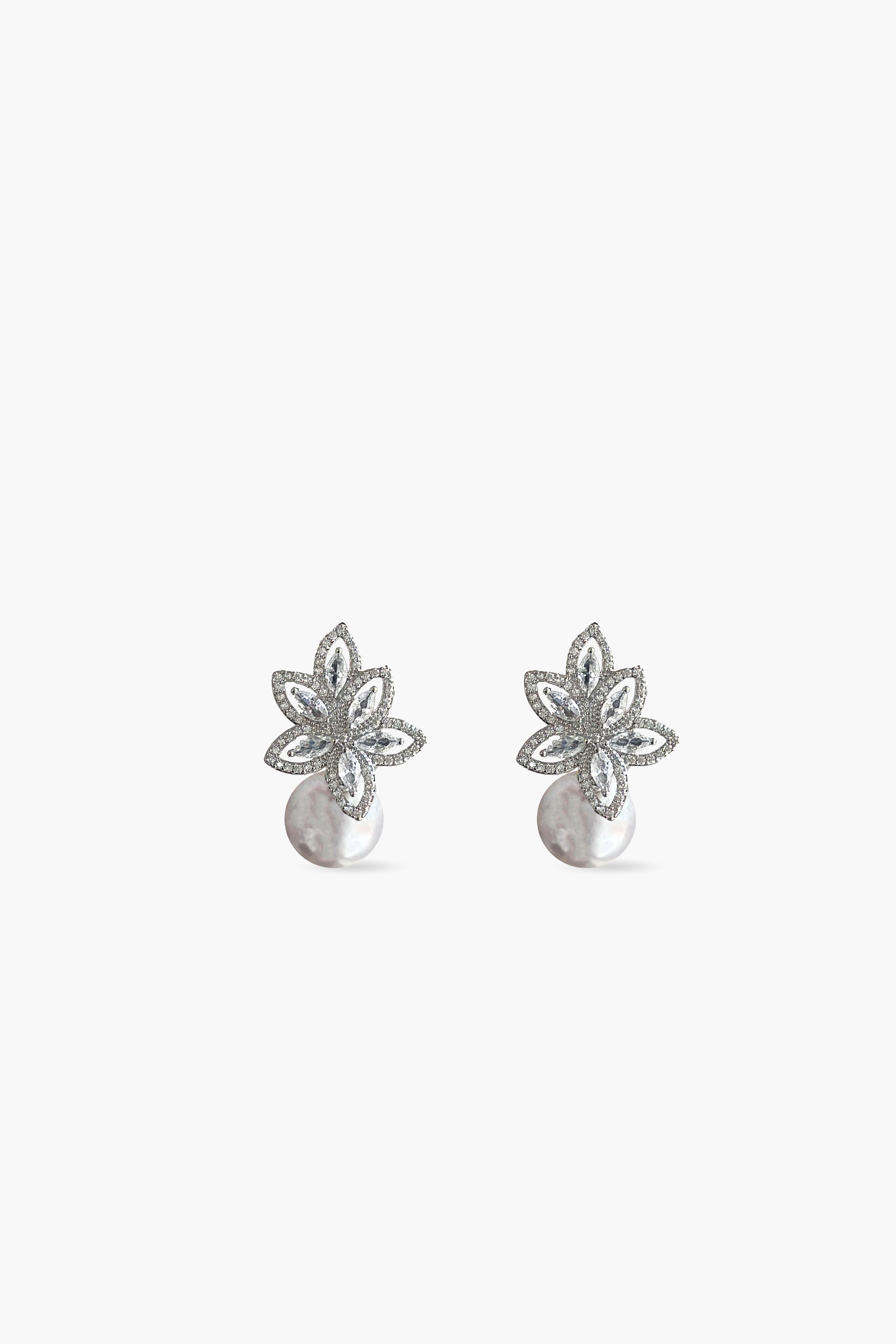 Levana Earring