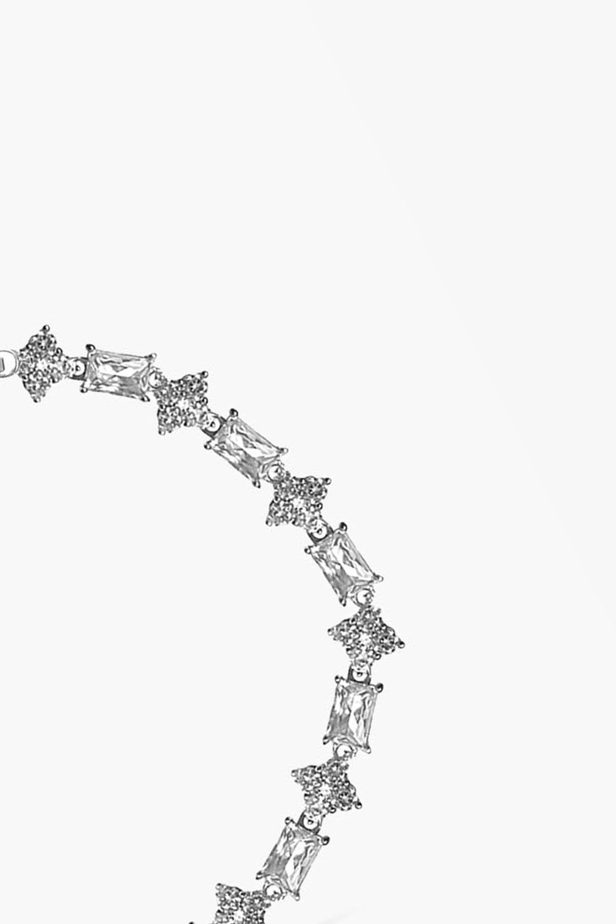 Delyvia Bracelet