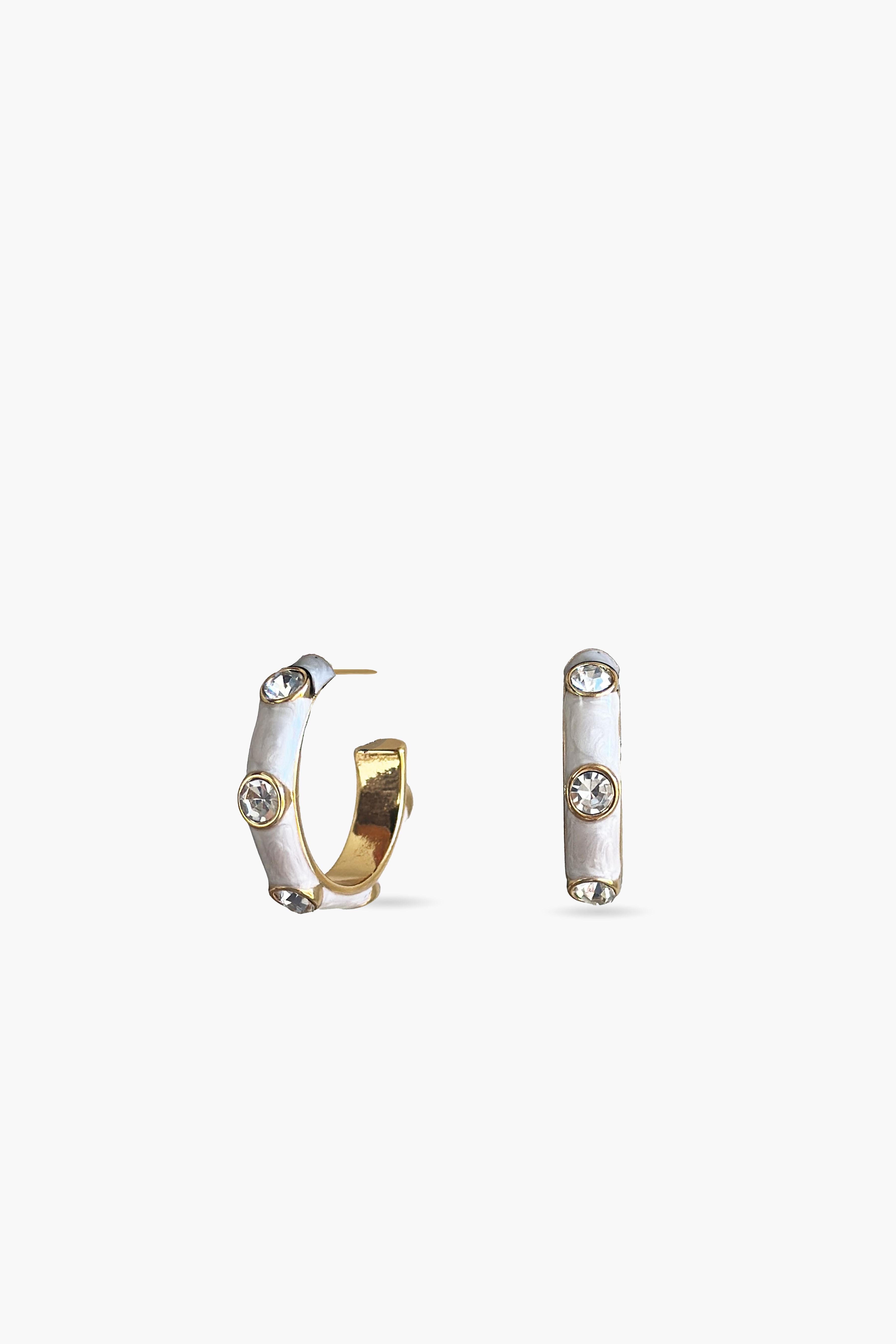 Delyra Earring
