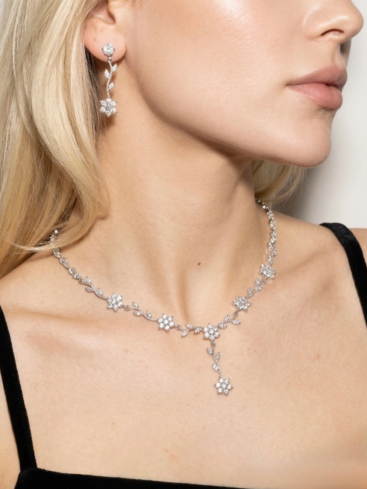 Isabella Necklace and Earring Set