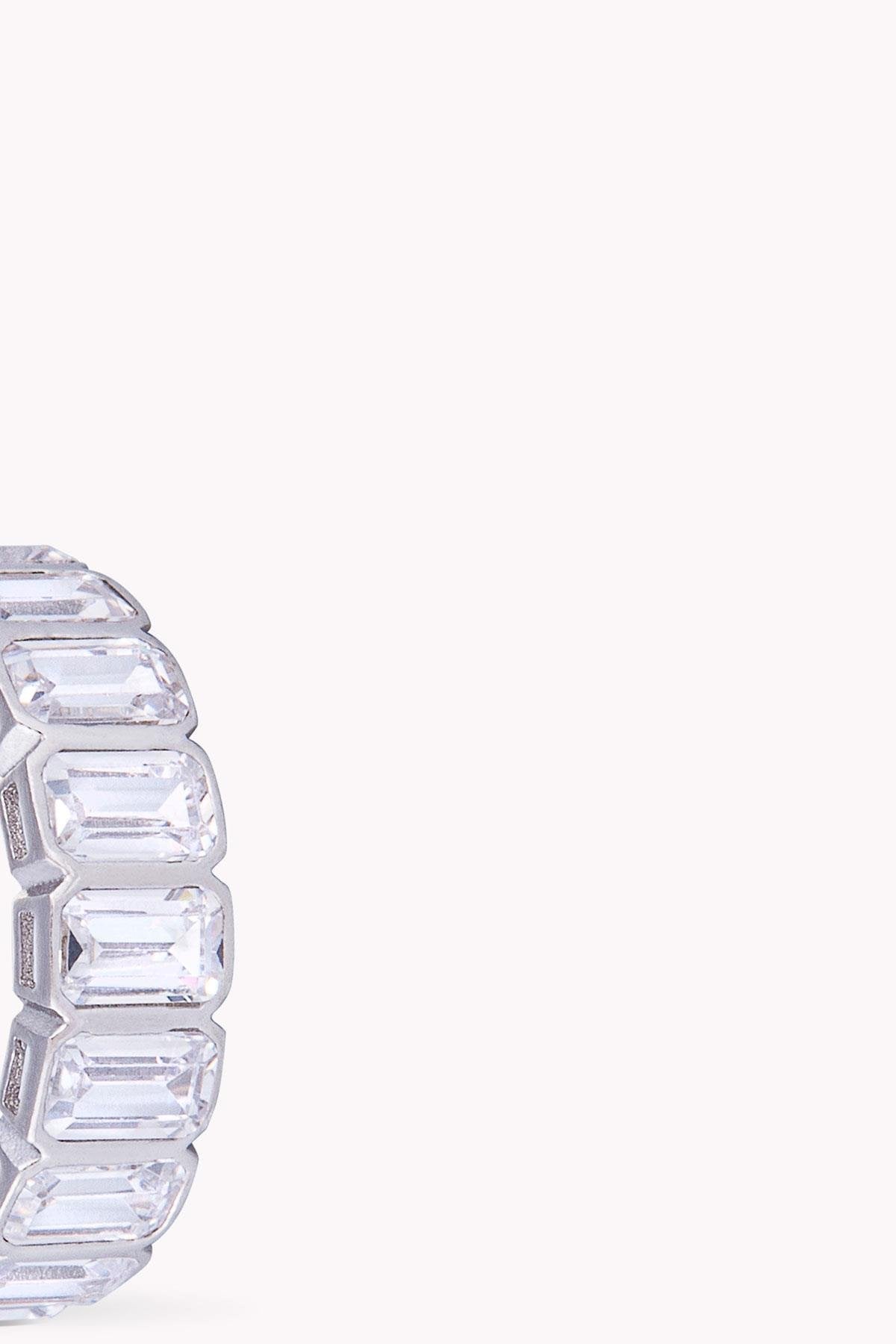 Della Earring