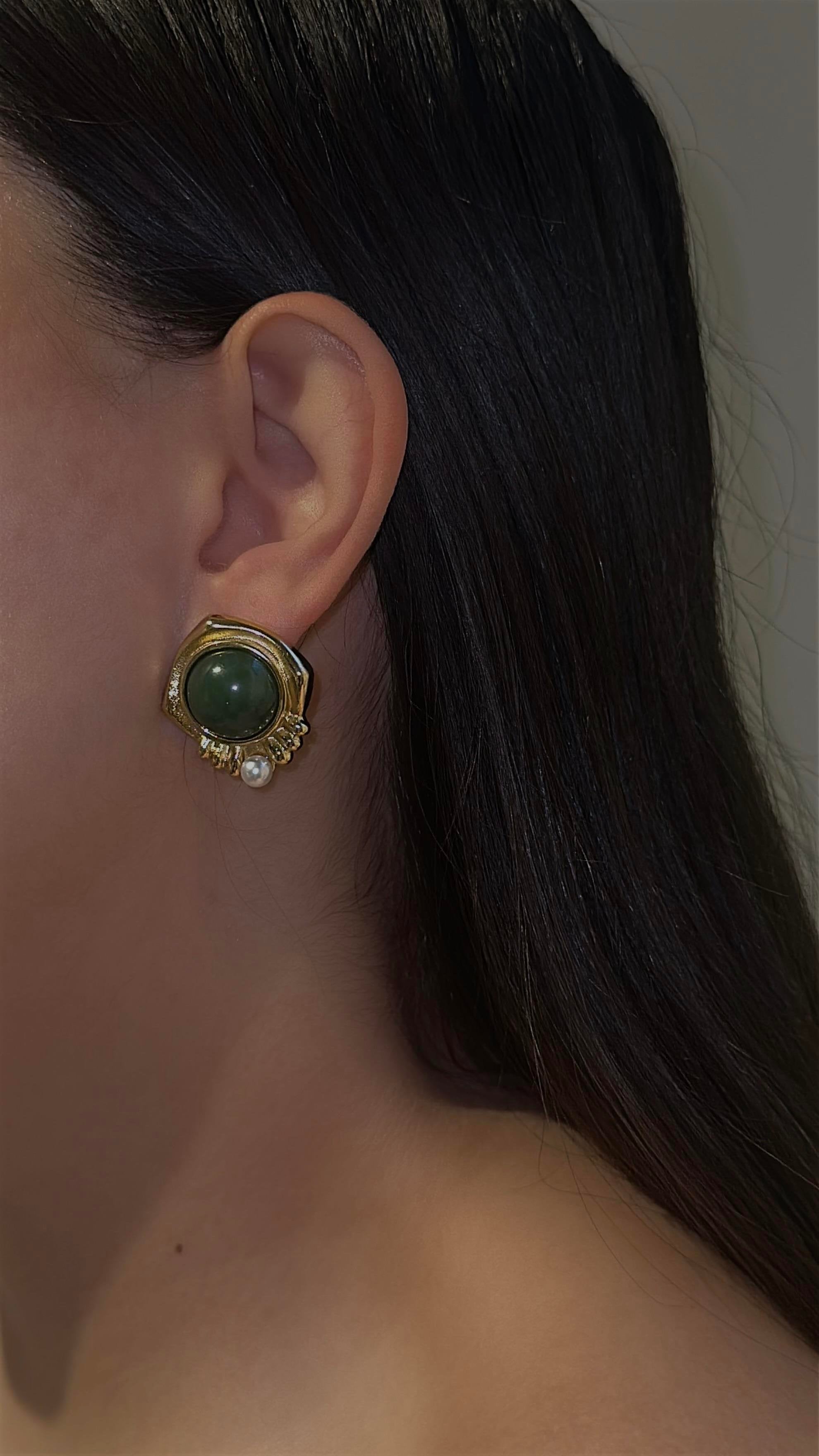 Naya Earring