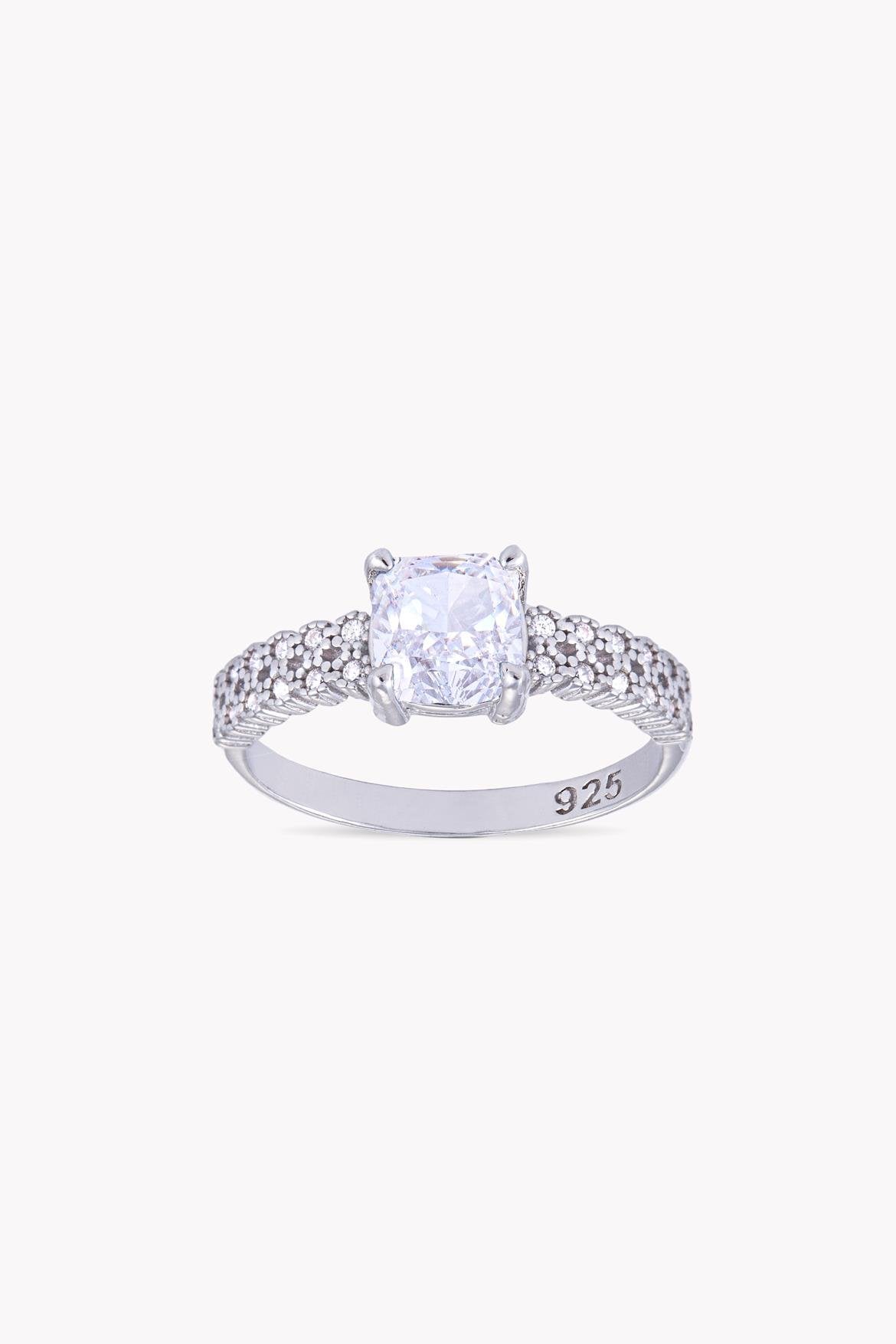 Naira Ring