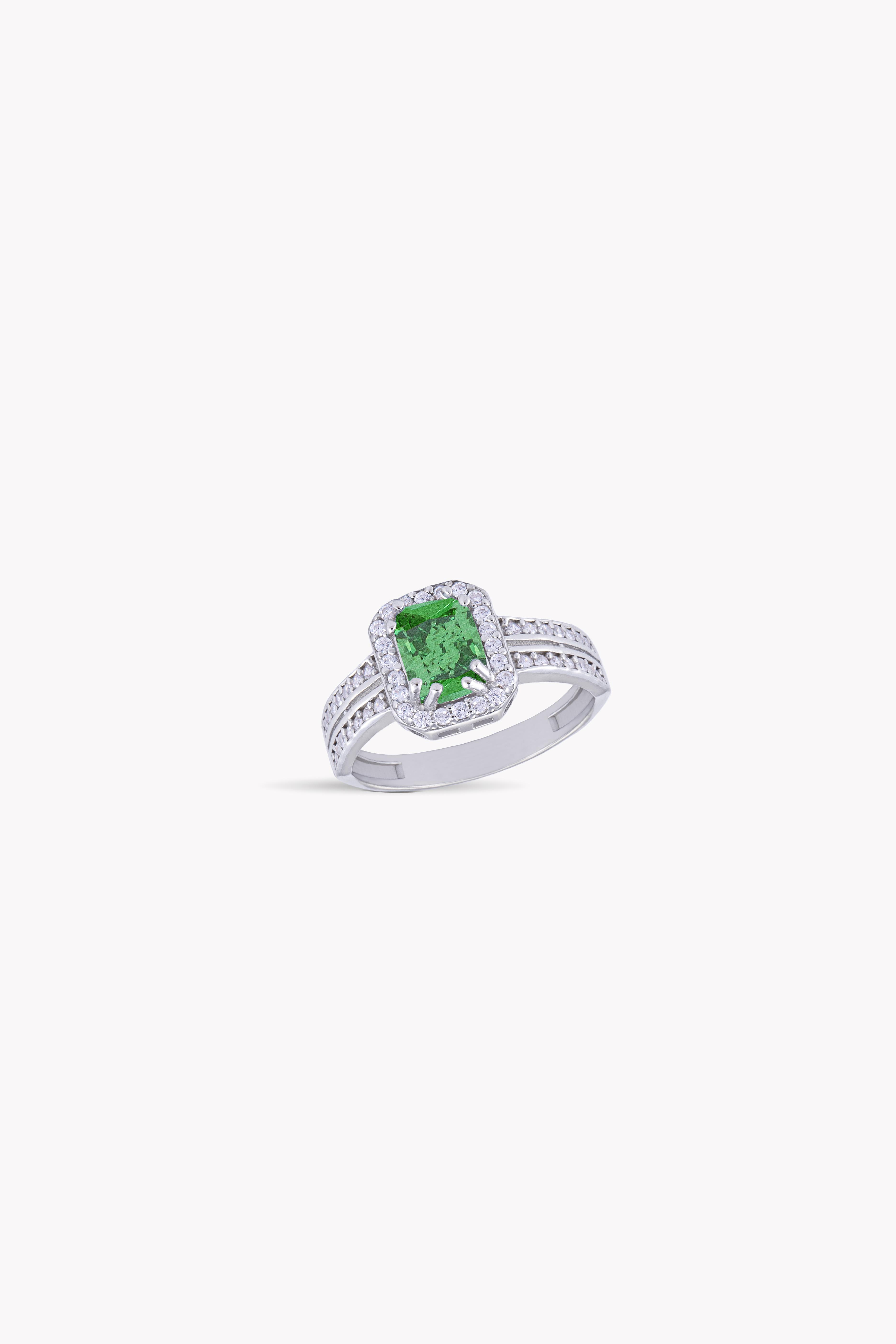 Tawny Ring