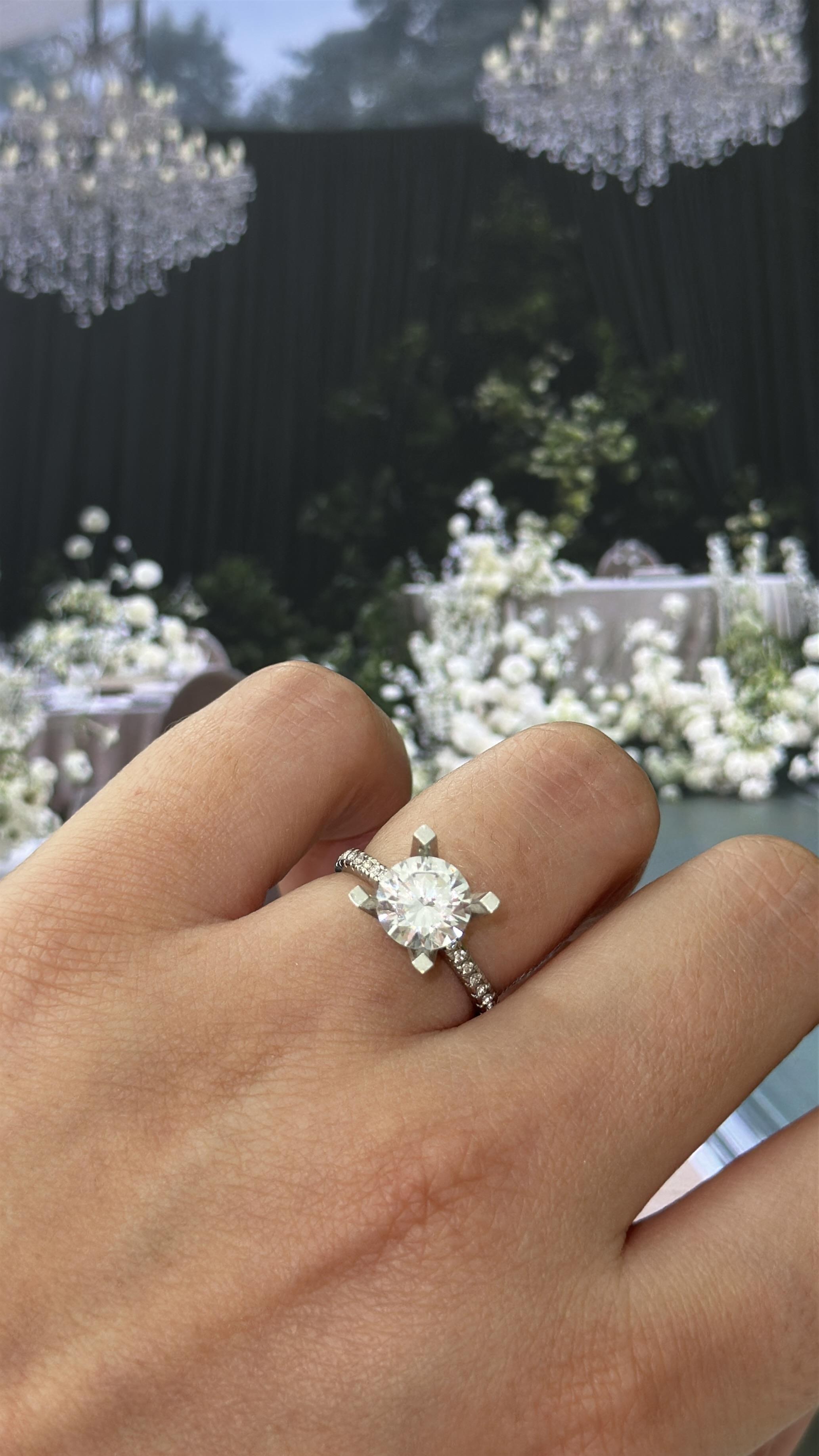 8MM 2.00CT Stony Solitaire Ring