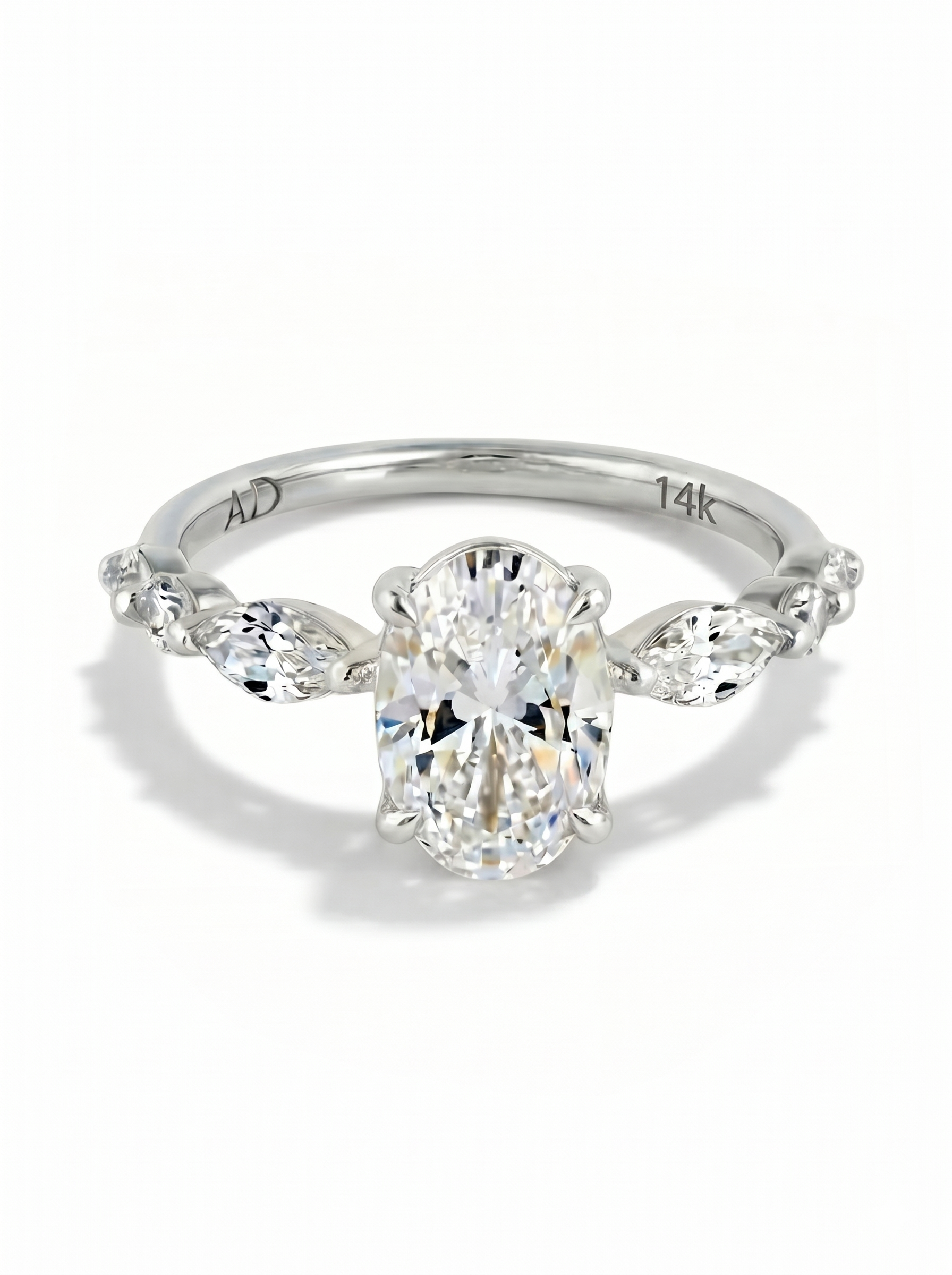 2.3CT | Oval Kesim Kolu Markiz Taşlı Yüzük