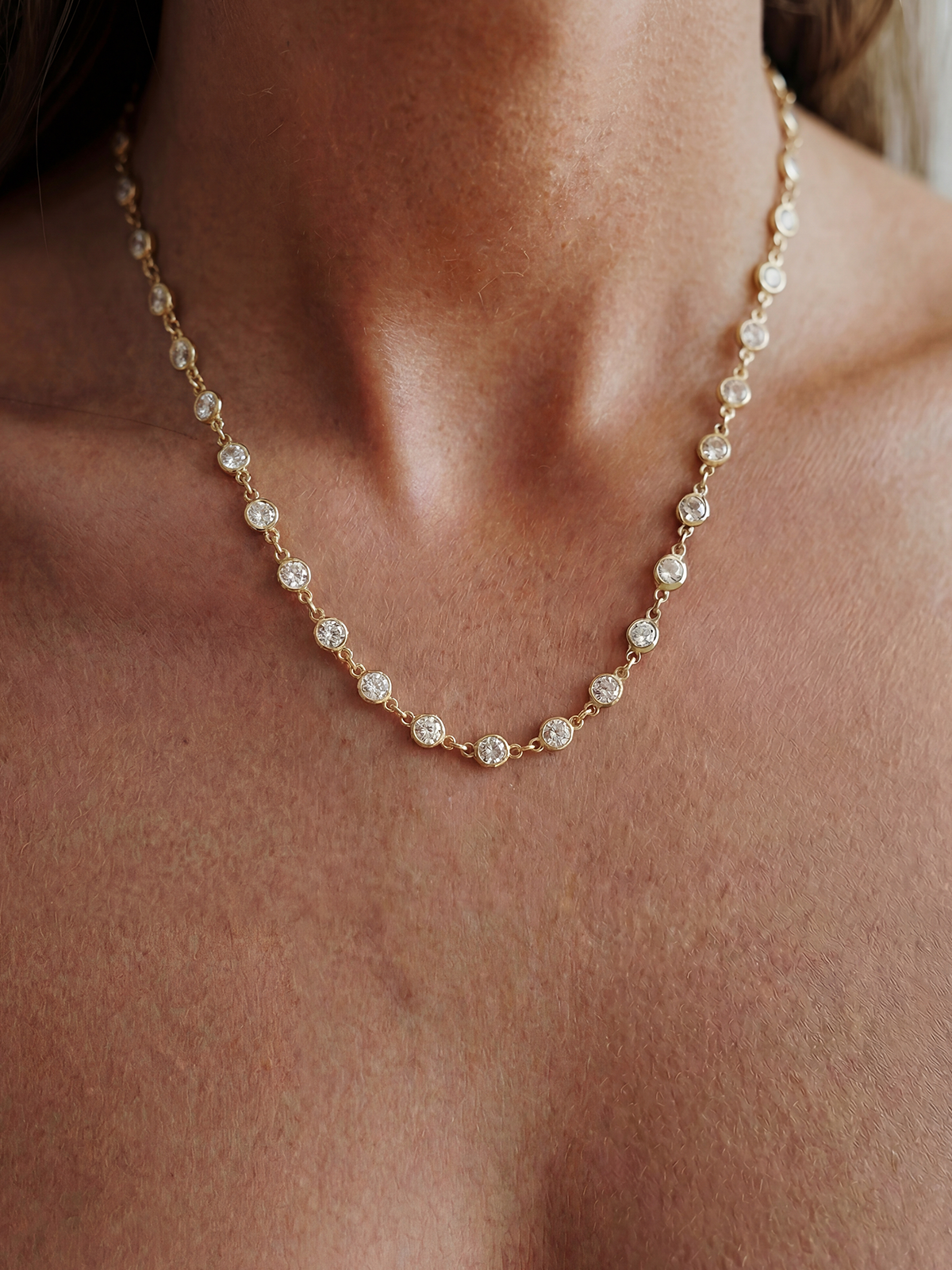 Solitaire Chain Necklace