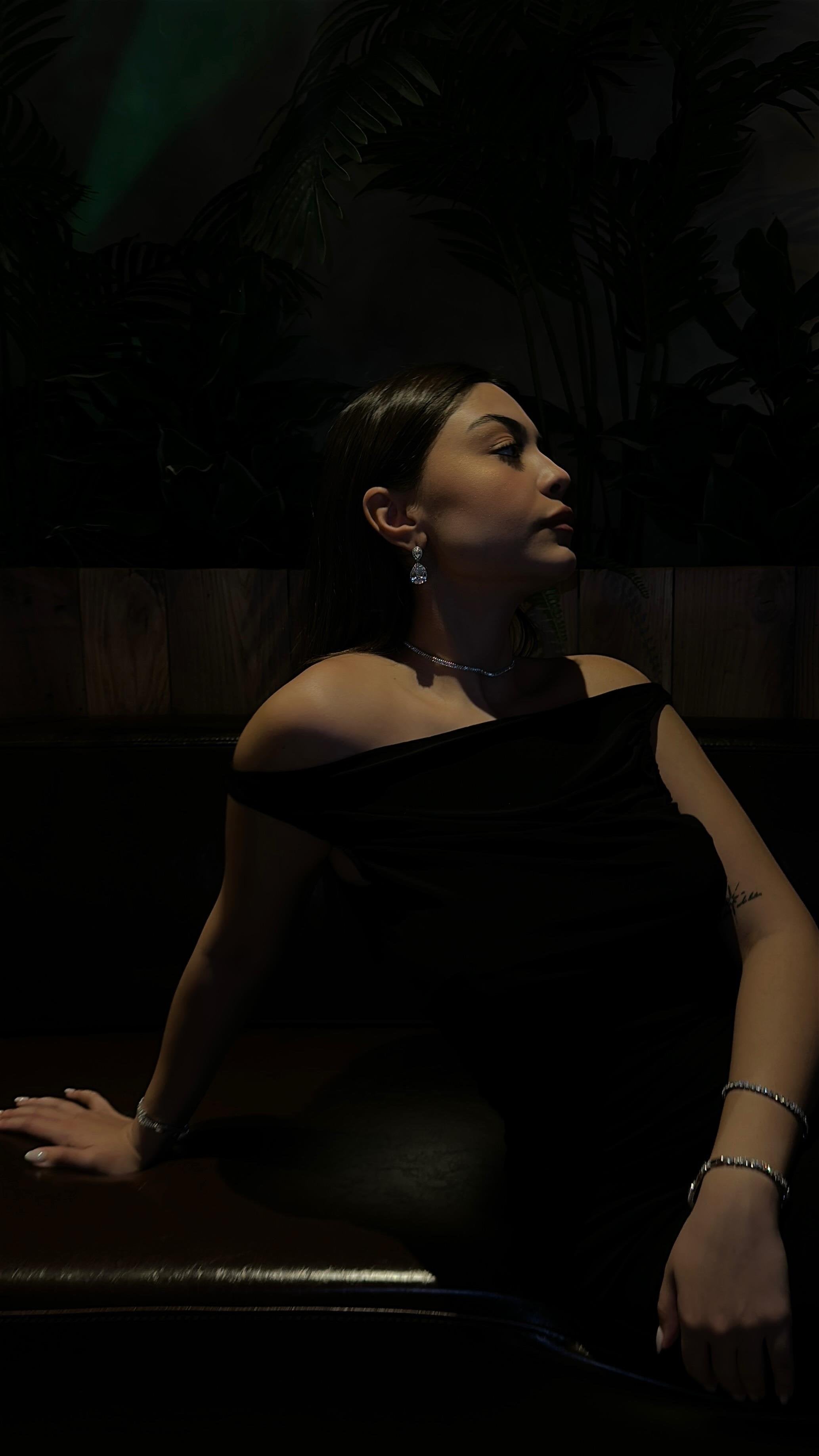 Roselind Earring