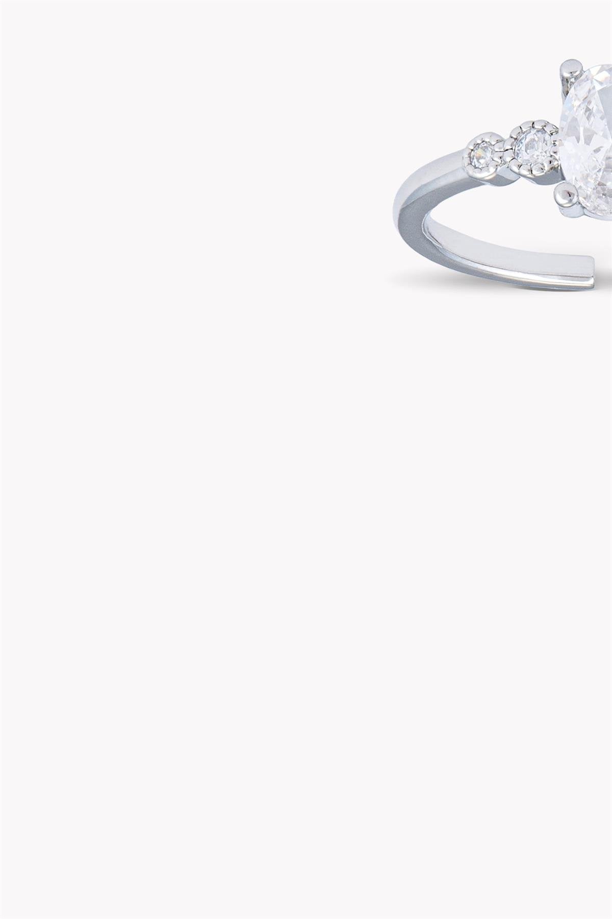Agatha Ring