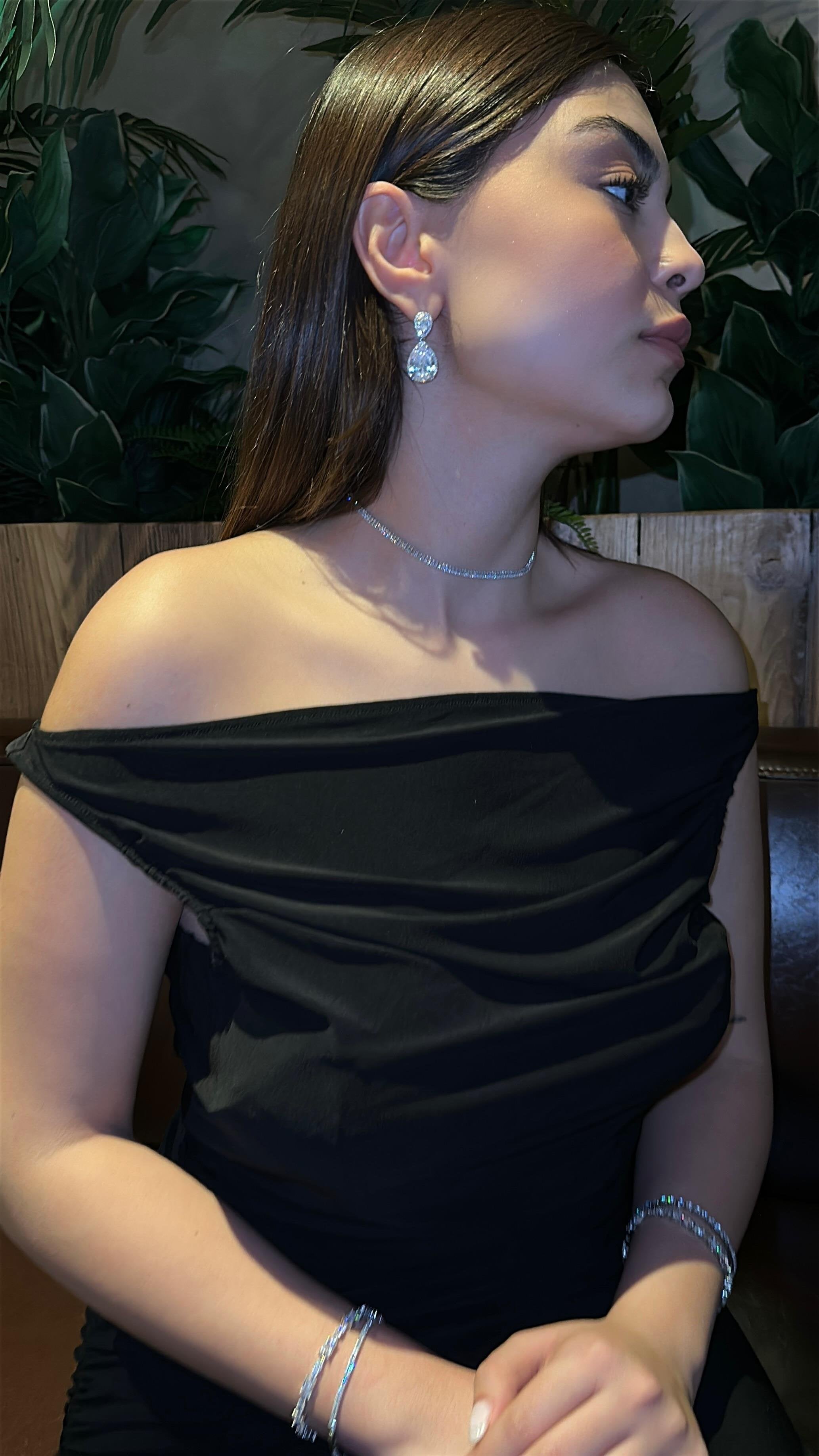 Roselind Earring