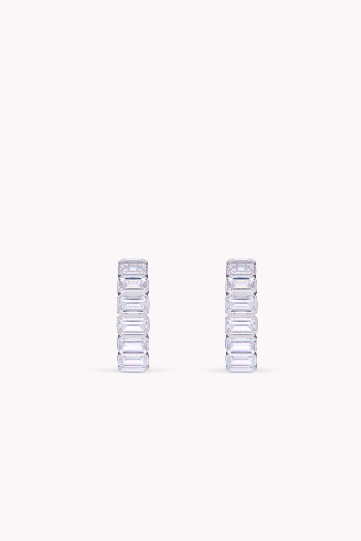 Della Earring