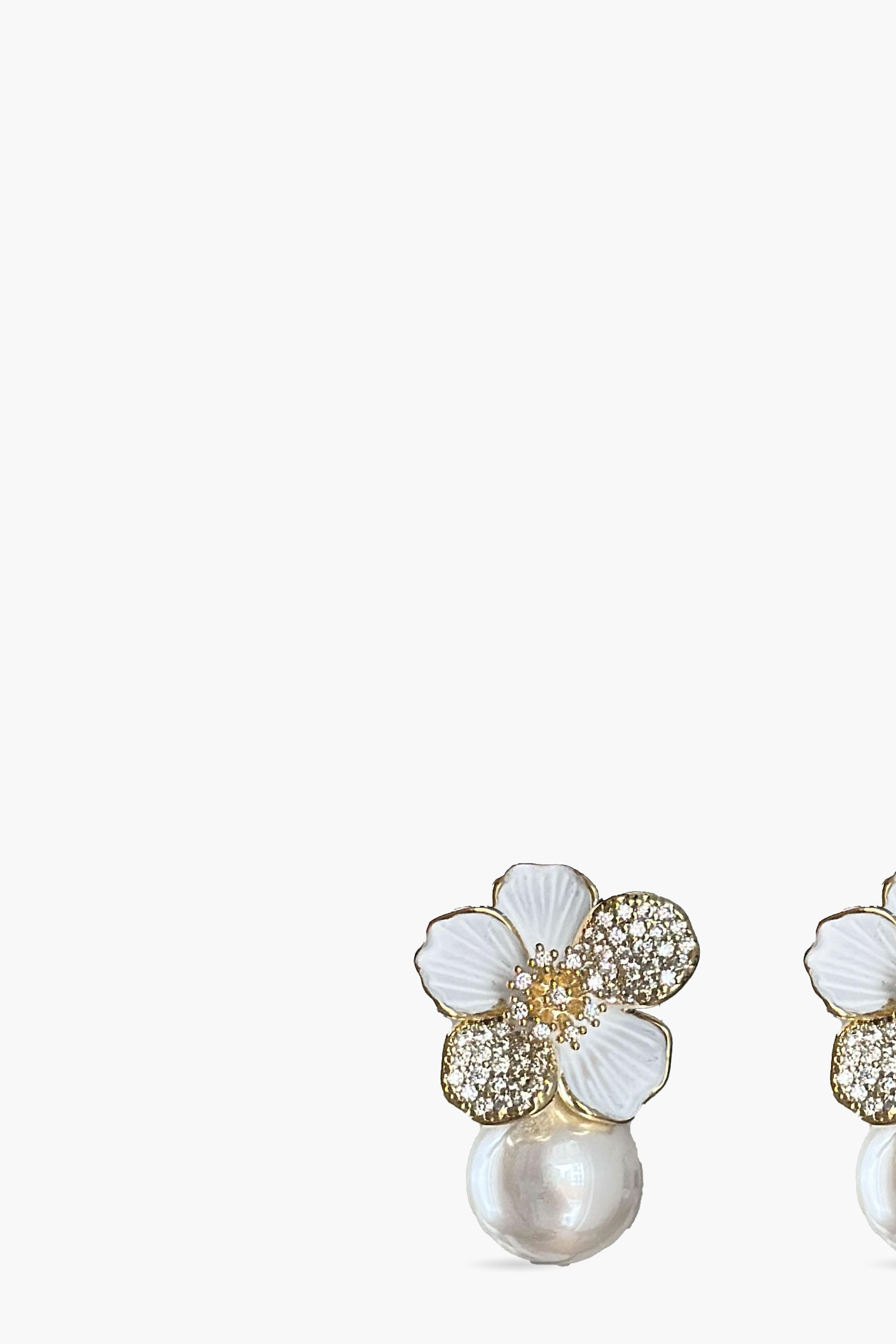 Elexia Earring