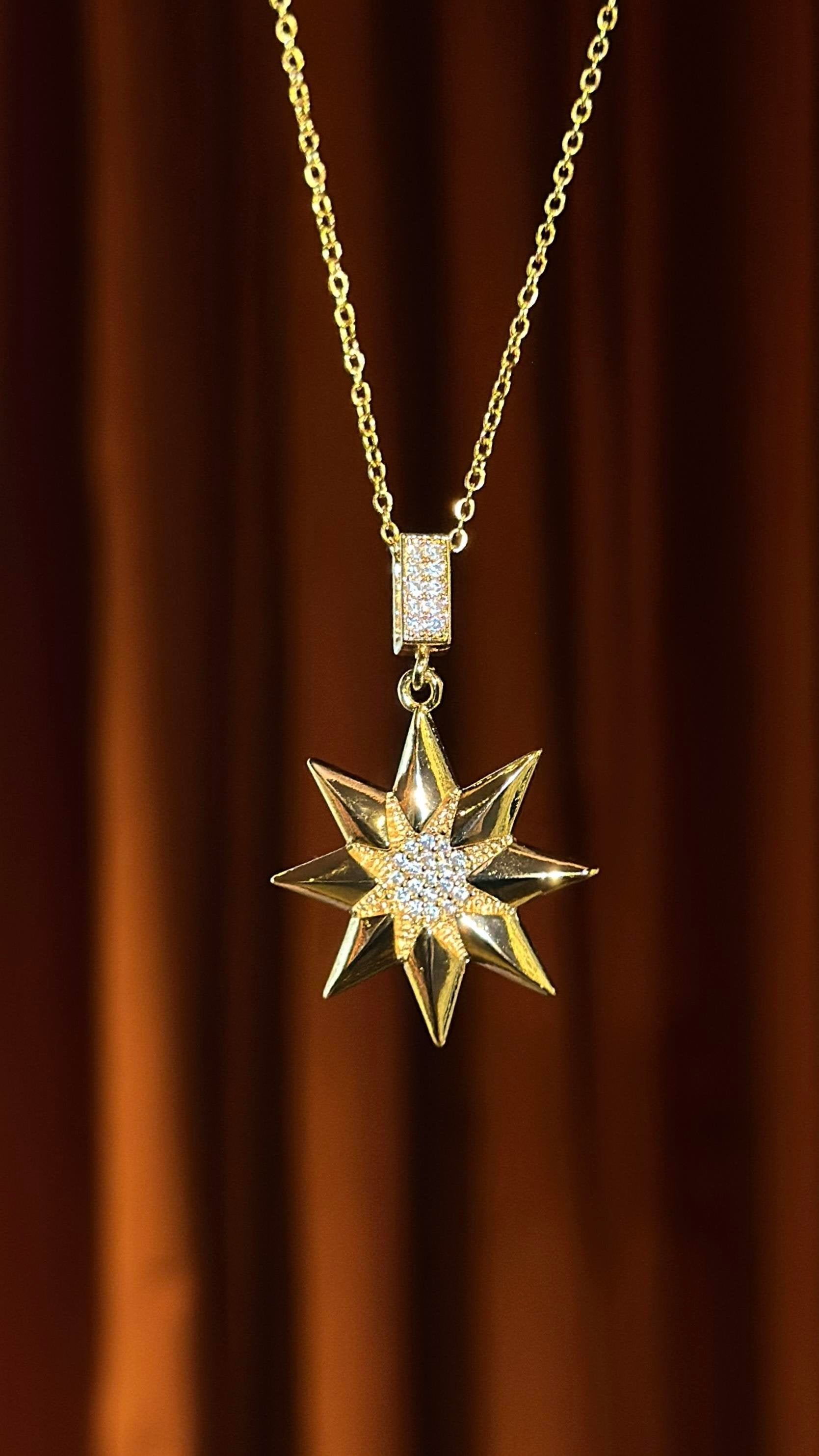 Elora Necklace