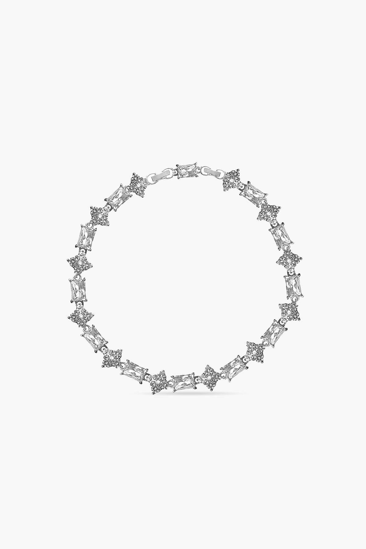 Delyvia Bracelet