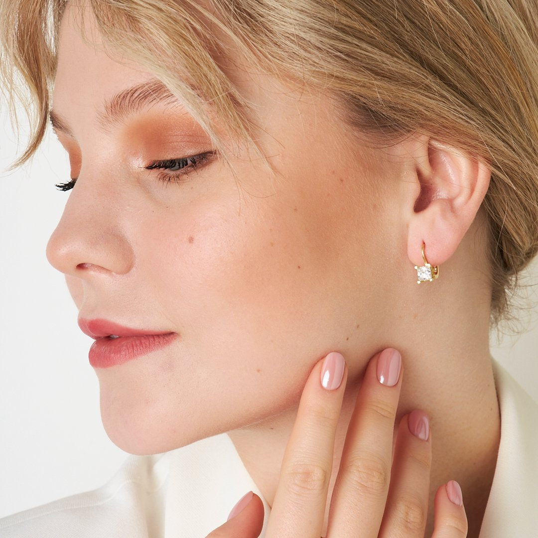 Corvia Earring
