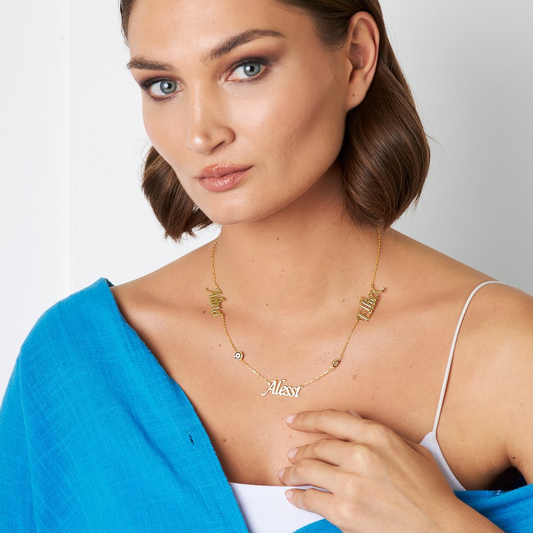 Darivia Necklace