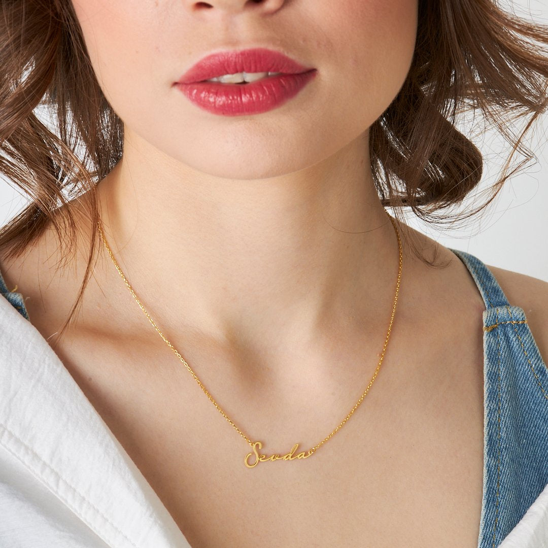 Miralia Necklace