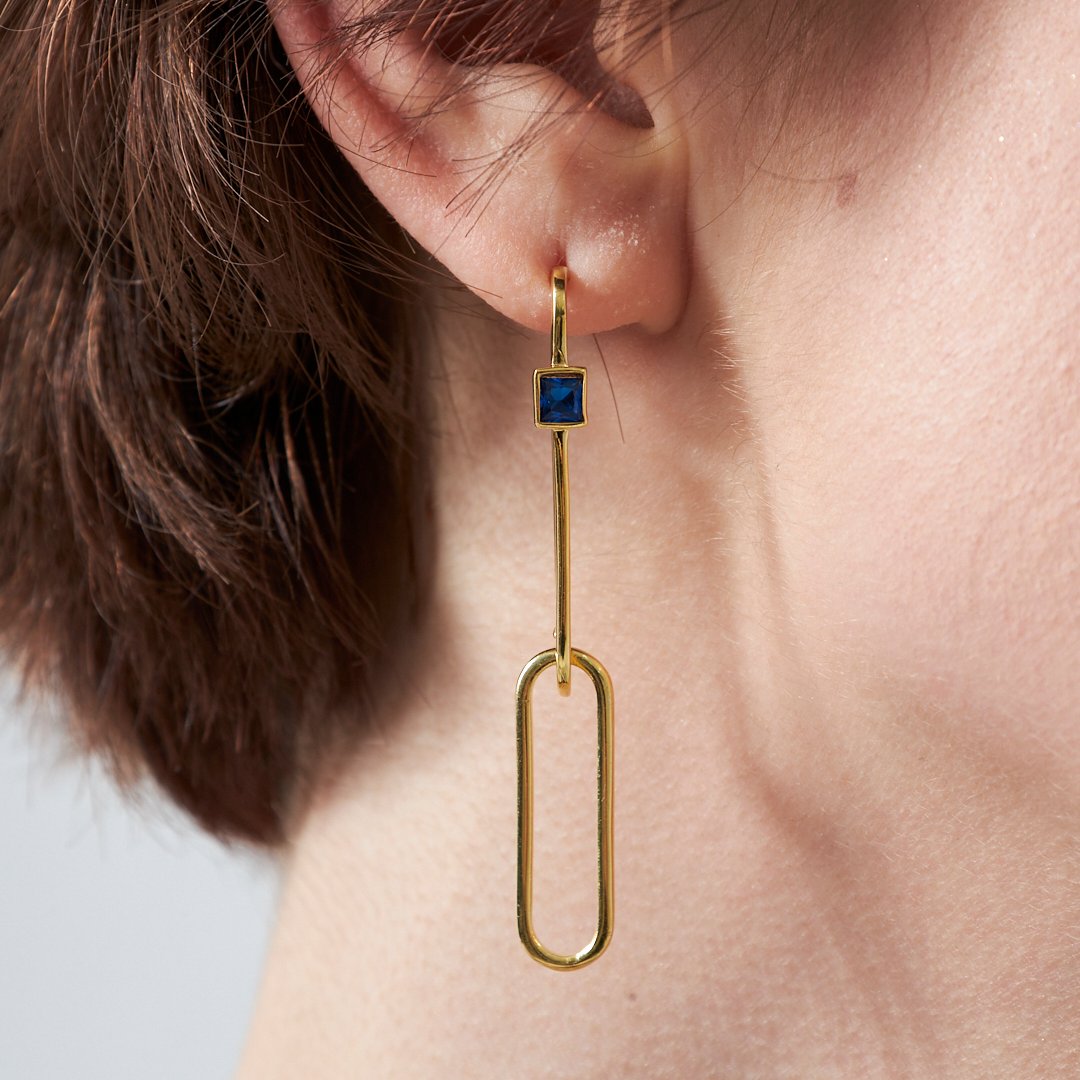 Thessia Earring