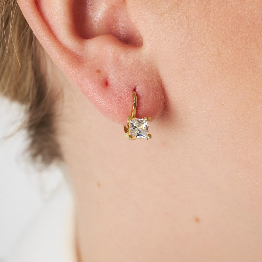 Corvia Earring