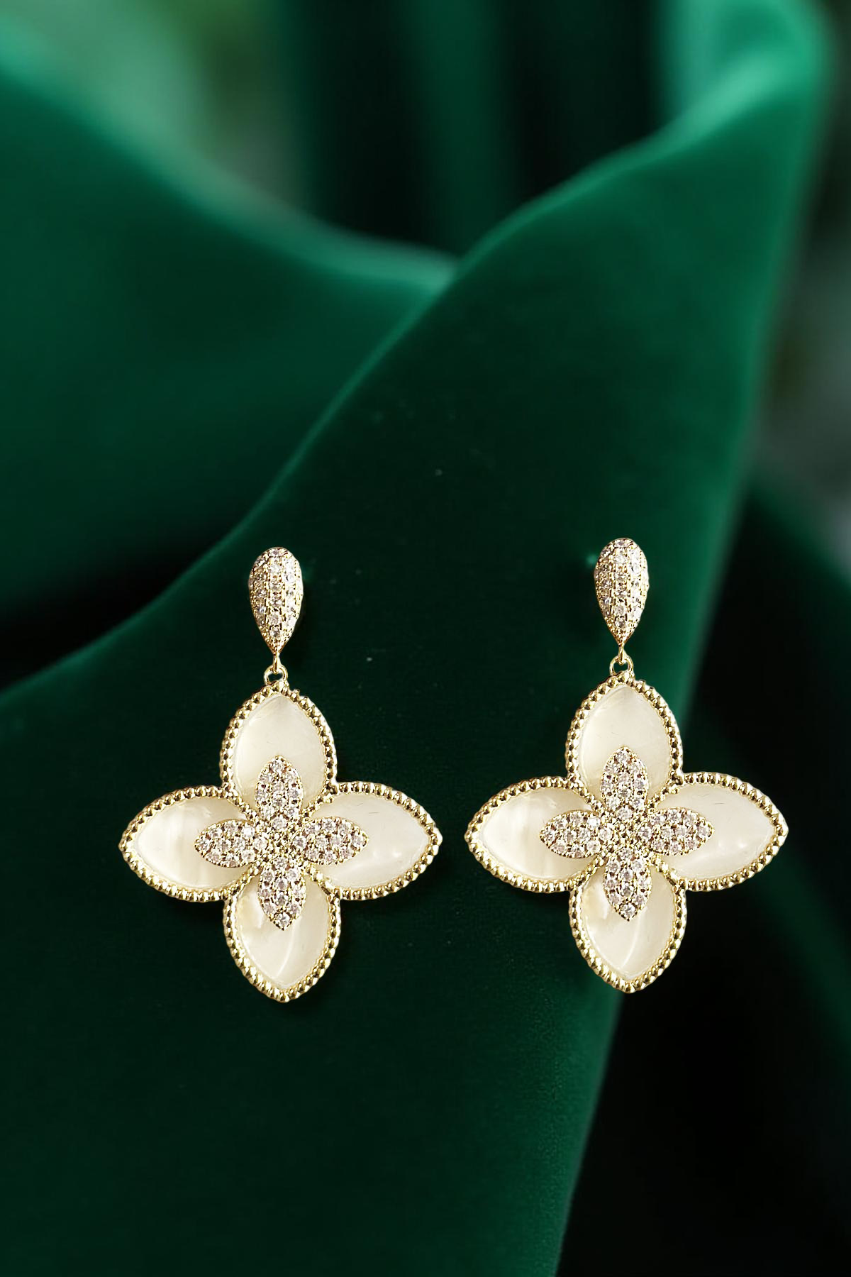 Kaelira Earrings