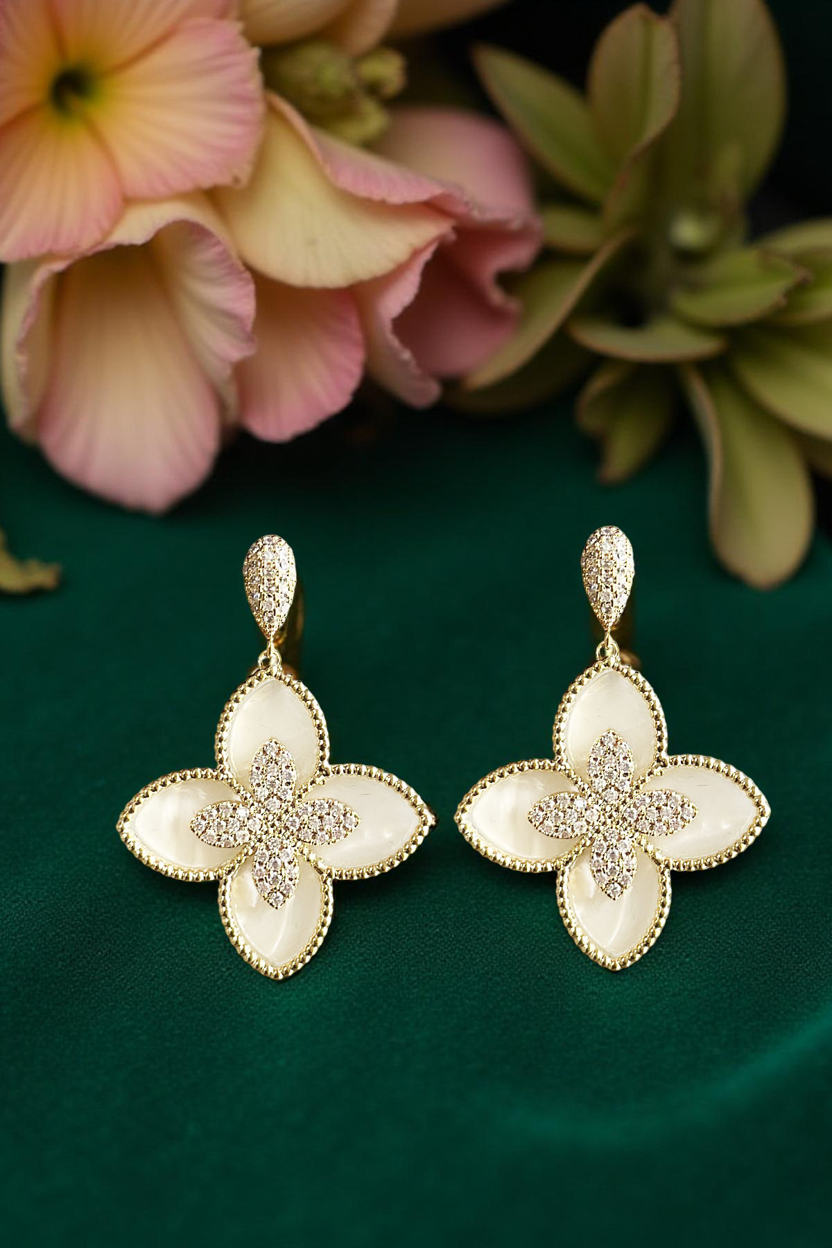 Kaelira Earrings