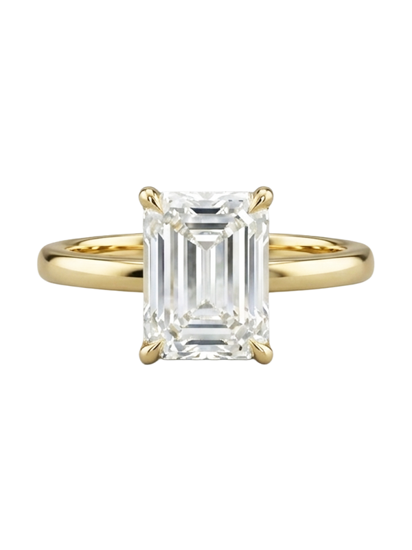 2.5CT Emerald Cut Yüzük, 925 ayar gümüşten zarif bir tasarım, modern ve klasik çizgilerle öne çıkan tek taş yüzük.