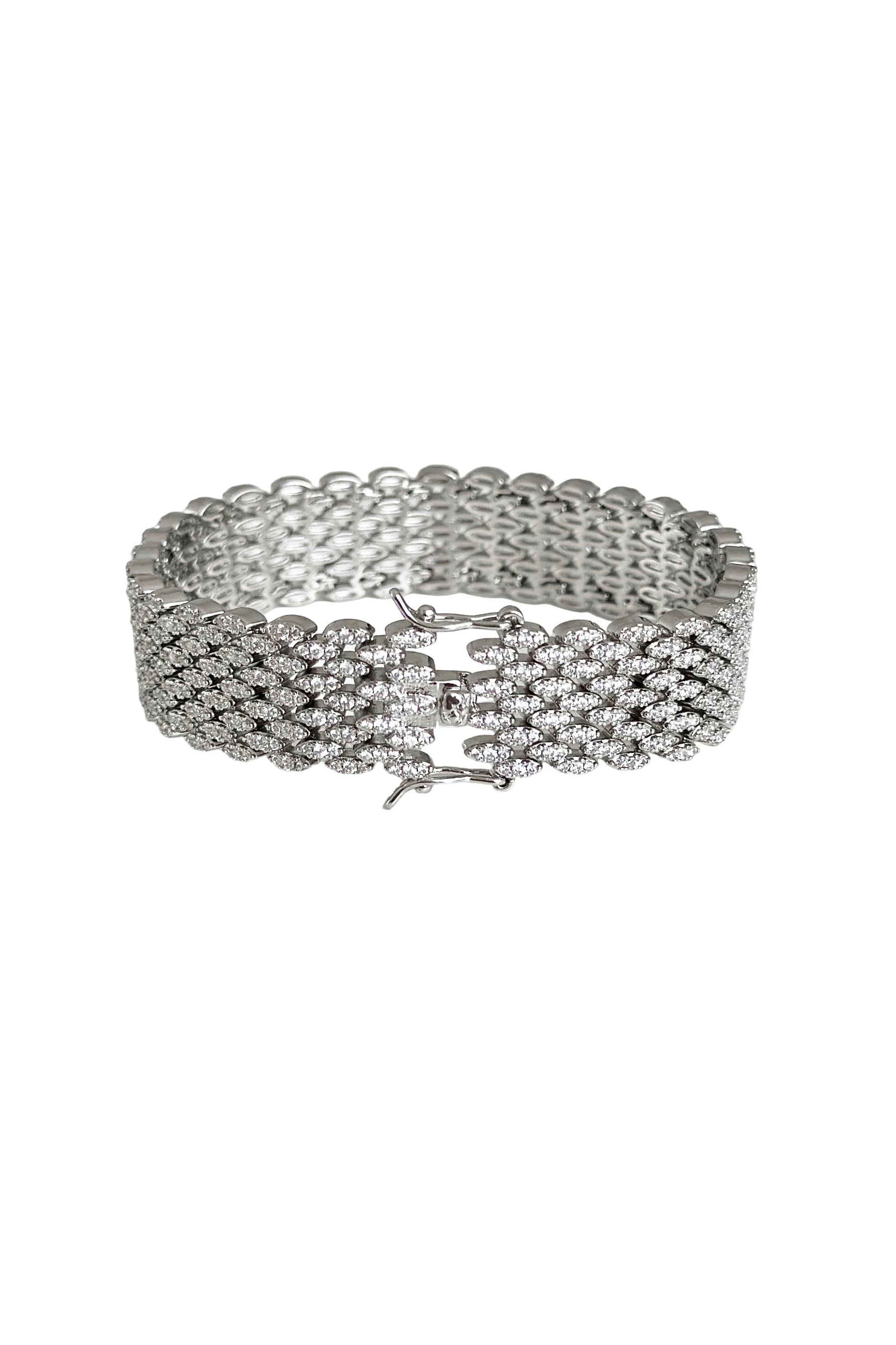 Nyxara Bileklik |   Luxury Jewelry by  Atelier Duygu.