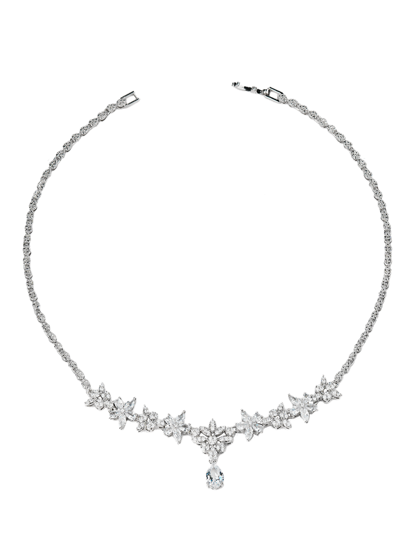 Olivia Kolye - Küpe Seti, özel günler için mükemmel bir tamamlayıcı olarak zarif bir tasarım sunuyor.