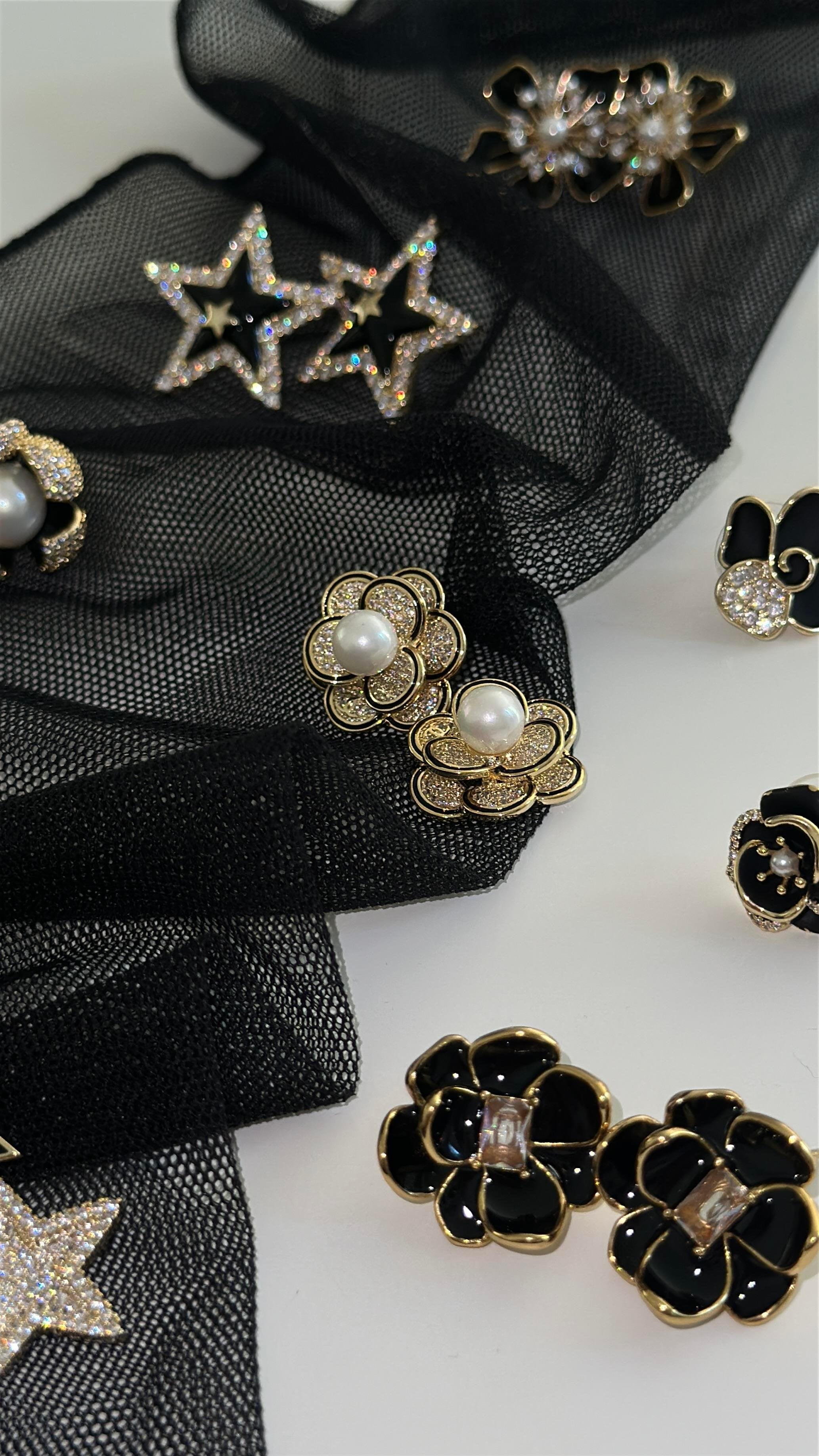 Thavira Earring