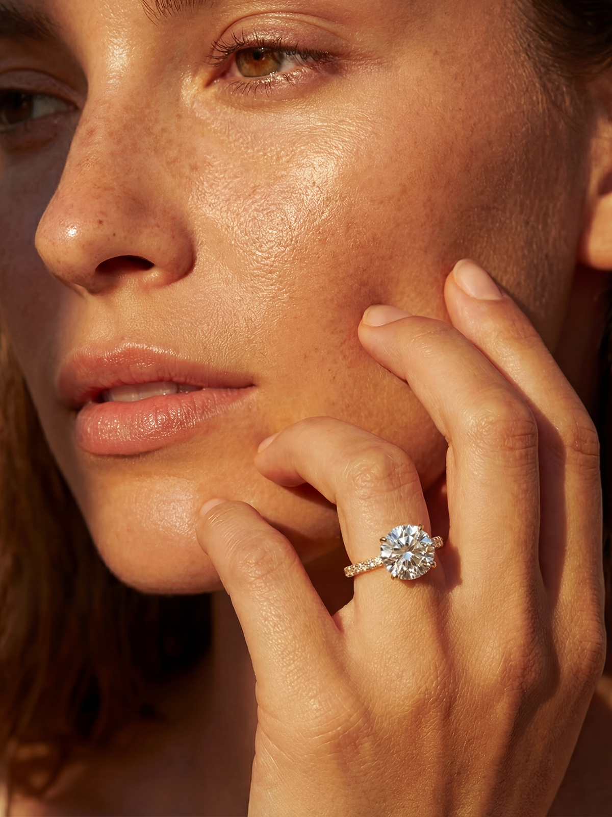 4.0CT | 4 Tırnak Kolu Taşlı Tektaş Yüzük