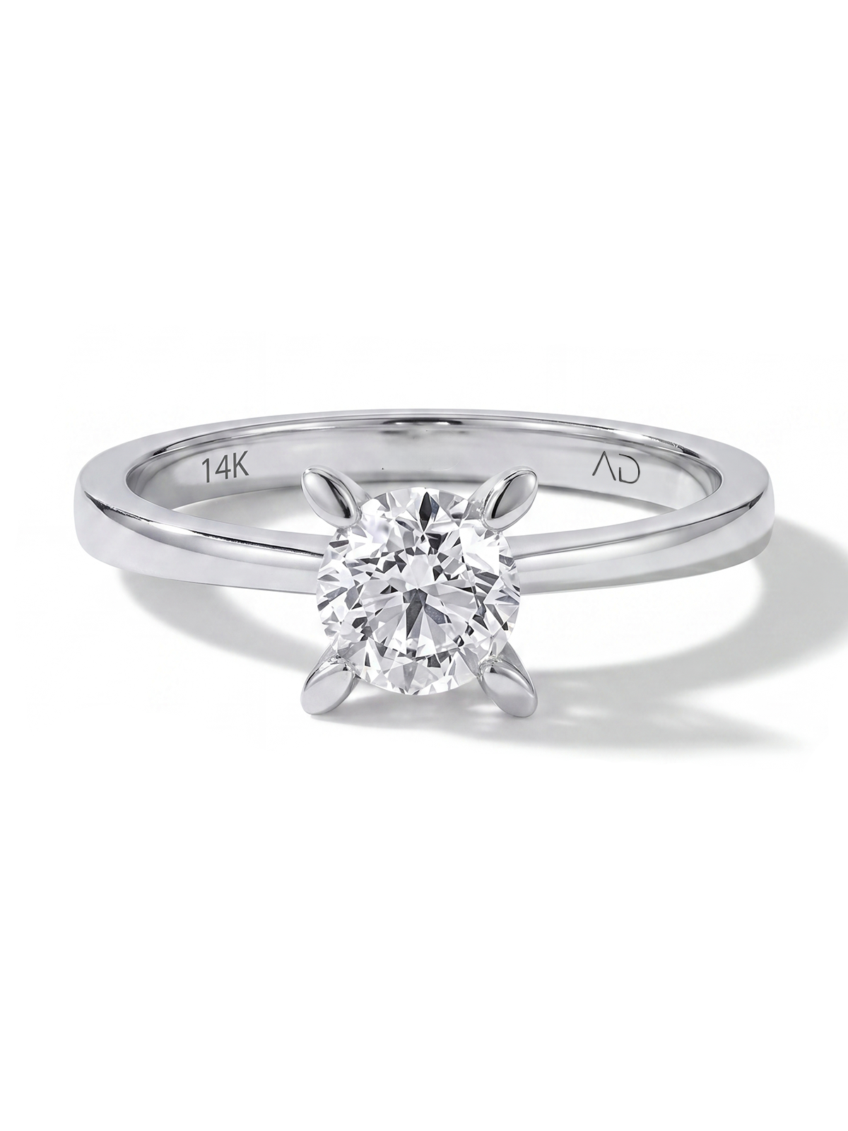 Badem Tırnak Tektaş Yüzük