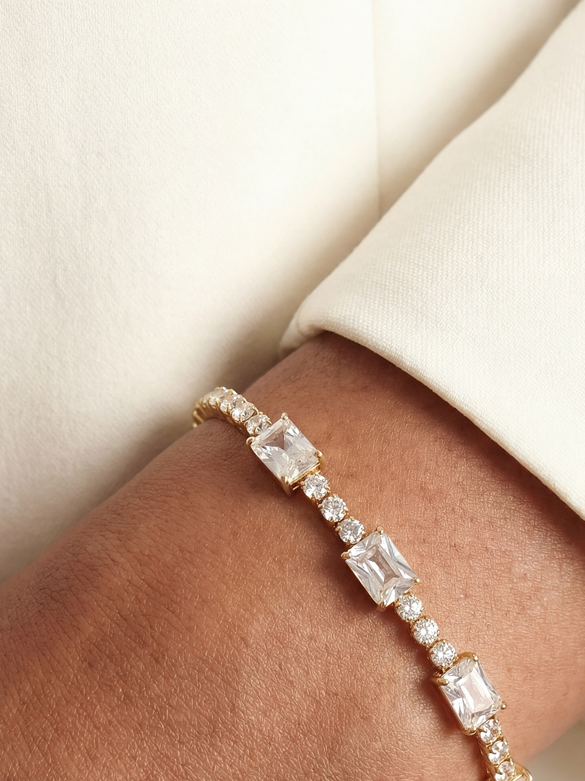 Elara Baguette Bracelet