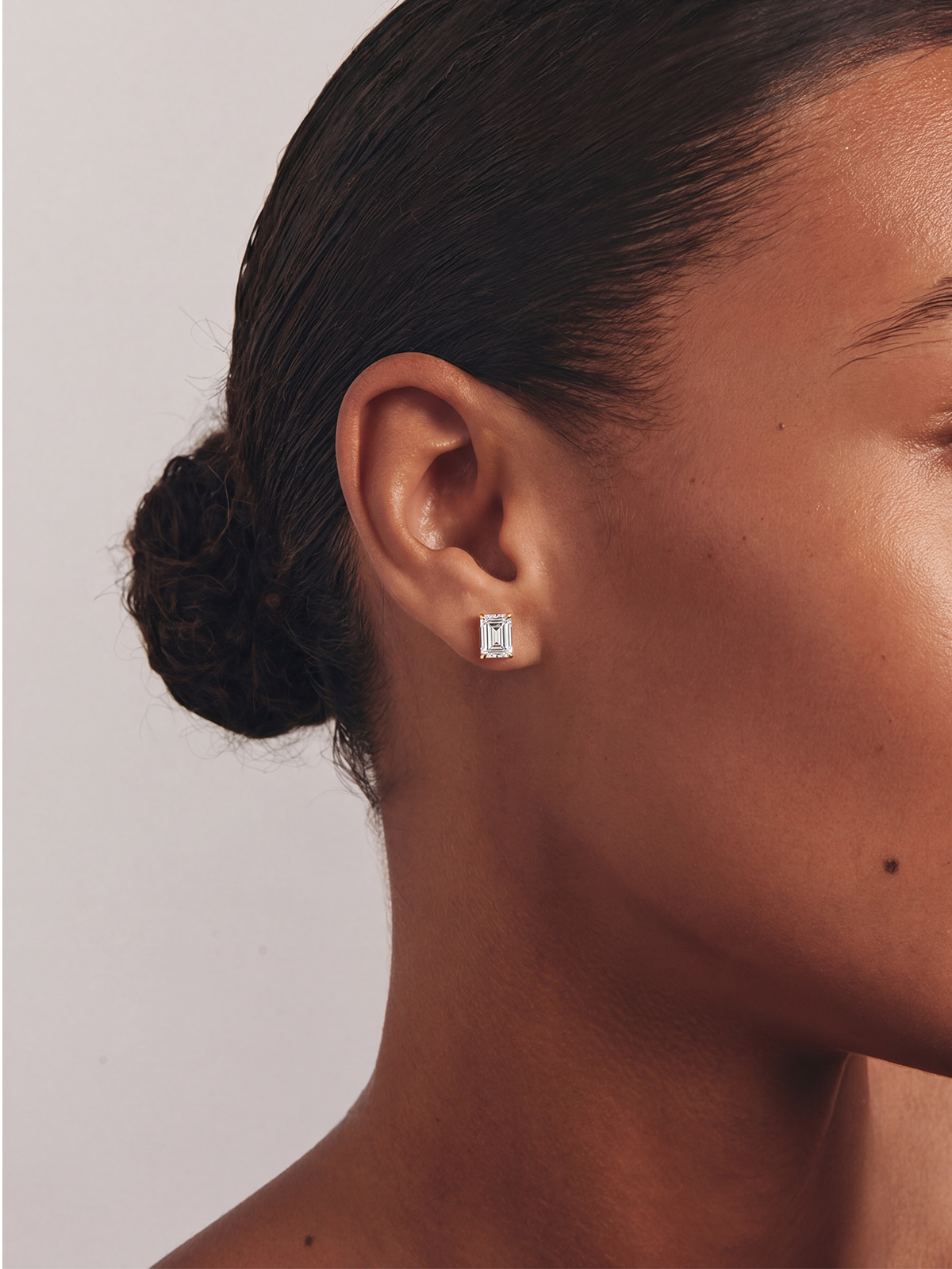 Emerald Kesim Tektaş Küpe