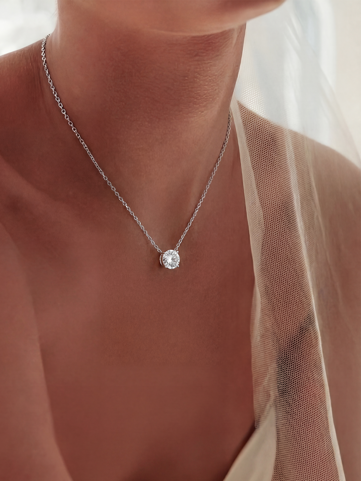 4 Tırnak Tektaş Kolye