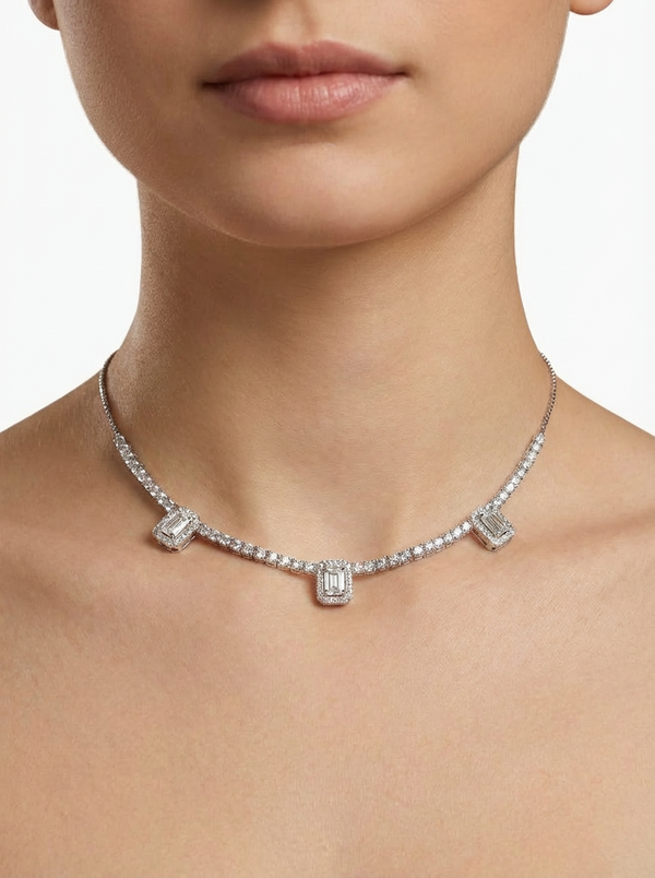 Choker Eclipse Necklace